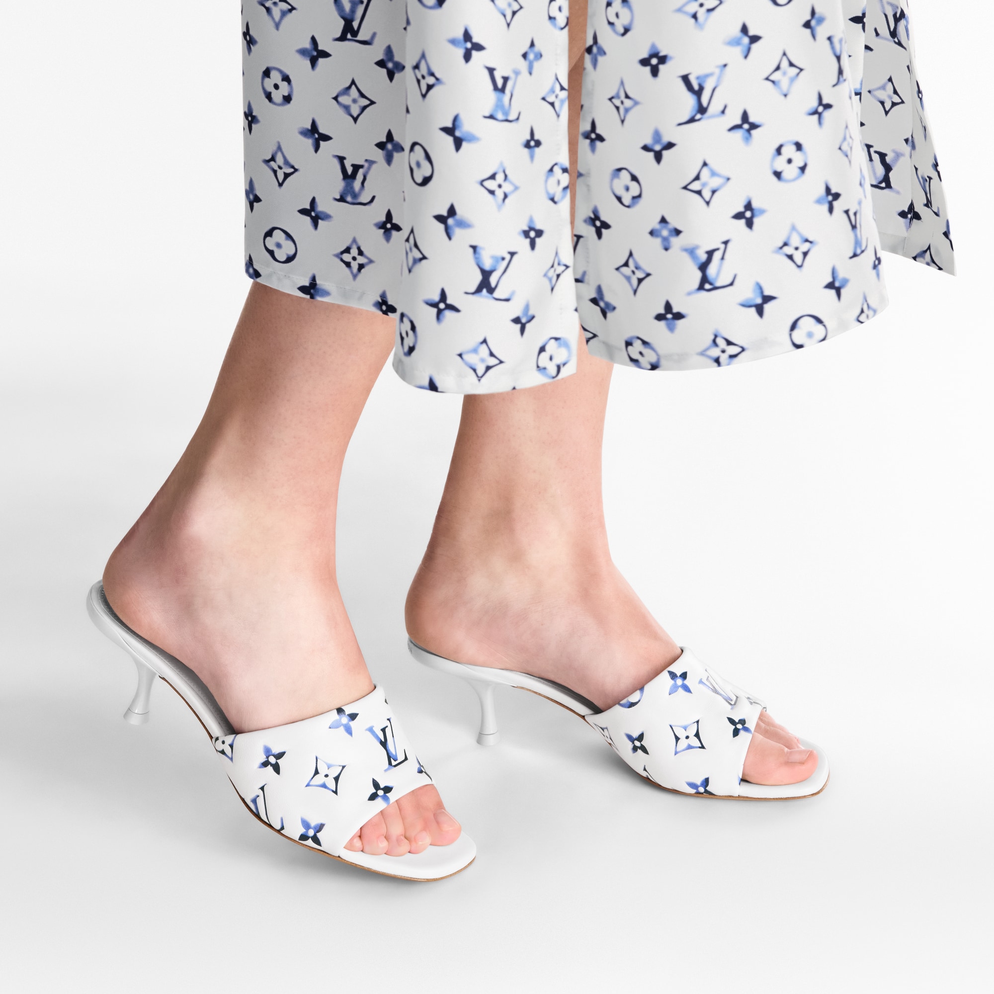  슈즈 뮬 & 슬라이드 6AM 뮬 | 루이비통 공식 온라인 스토어® (크게 보기)