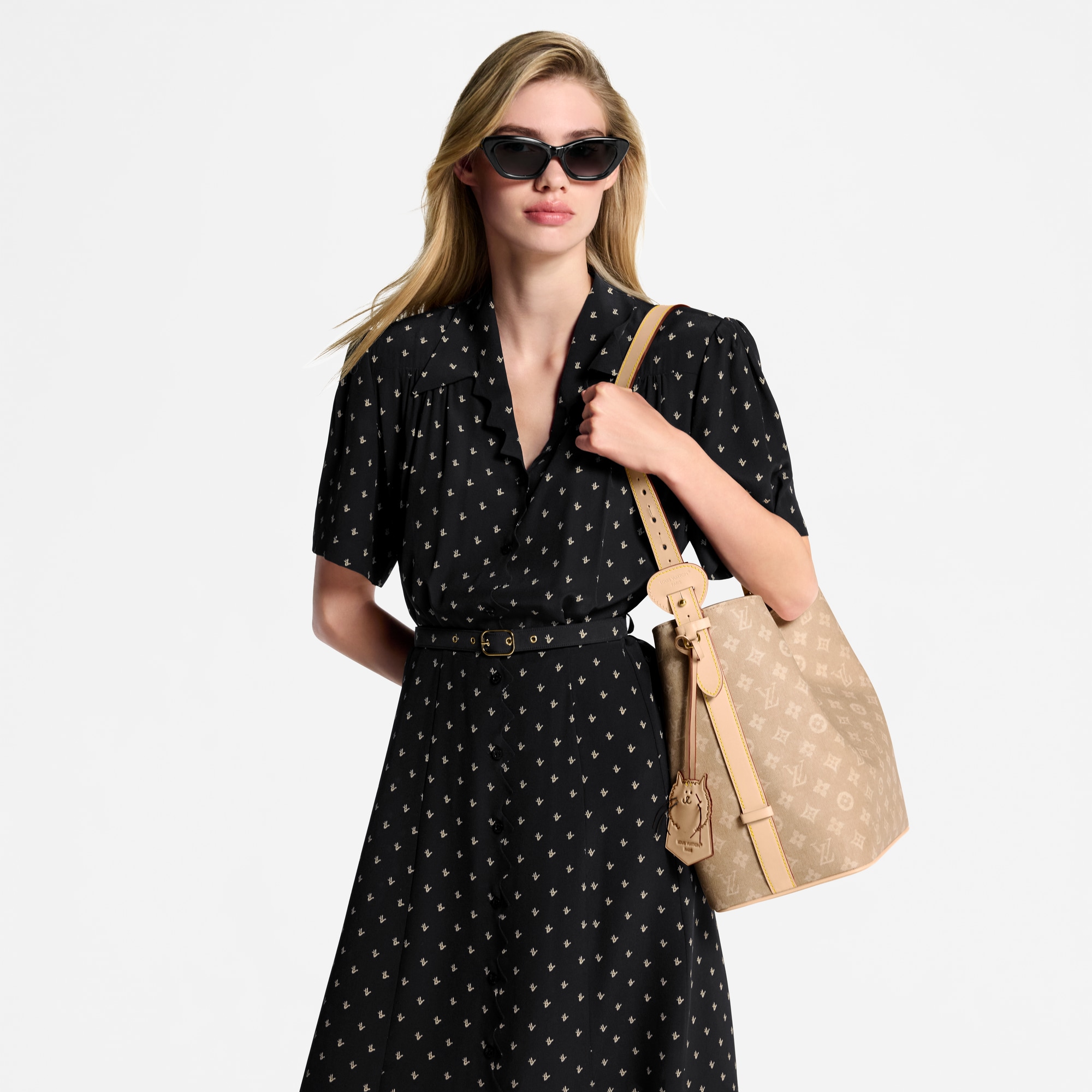 기타 모노그램 캔버스 핸드백 핸드백 전체 보기 올 인 GM (All In GM) | 루이비통 공식 온라인 스토어® (크게 보기)