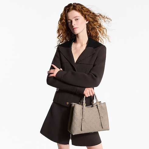 모노그램 앙프렝뜨 핸드백 핸드백 전체 보기 바빌론 토트 PM | 루이비통 공식 온라인 스토어® (크게 보기)