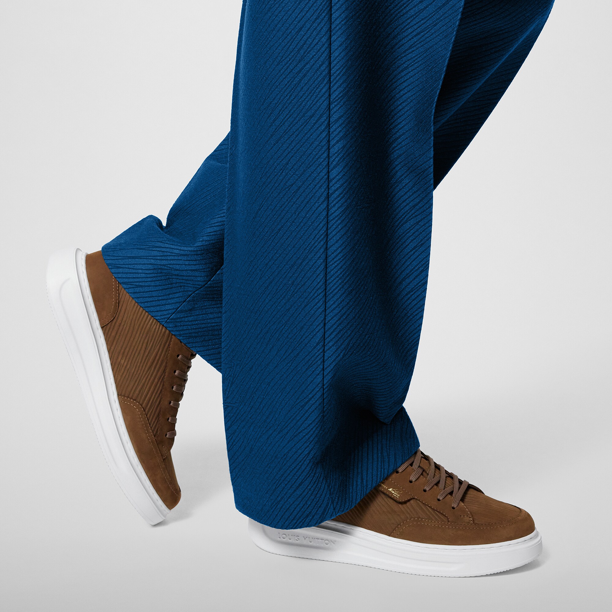  슈즈 스니커즈 비버리 힐스 스니커즈 | 루이비통 공식 온라인 스토어® (크게 보기)