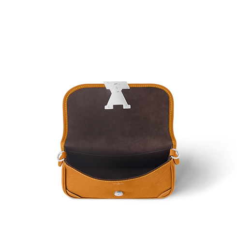 에피 핸드백 핸드백 전체 보기 부시 | 루이비통 공식 온라인 스토어® (크게 보기)