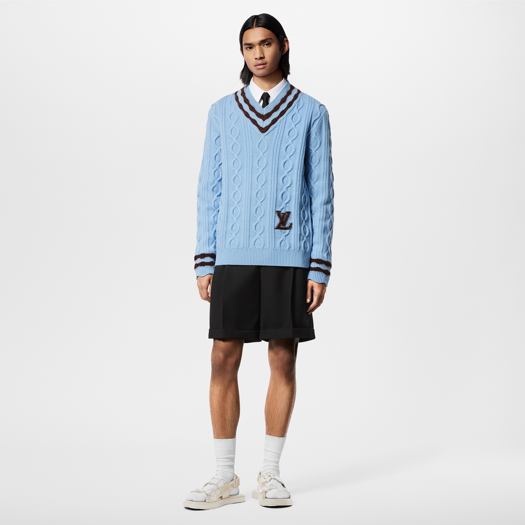 의류 니트 & 스웨트 셔츠 케이블 니트 울 앤드 모헤어 V넥 풀오버 | 루이비통 공식 온라인 스토어® (크게 보기)