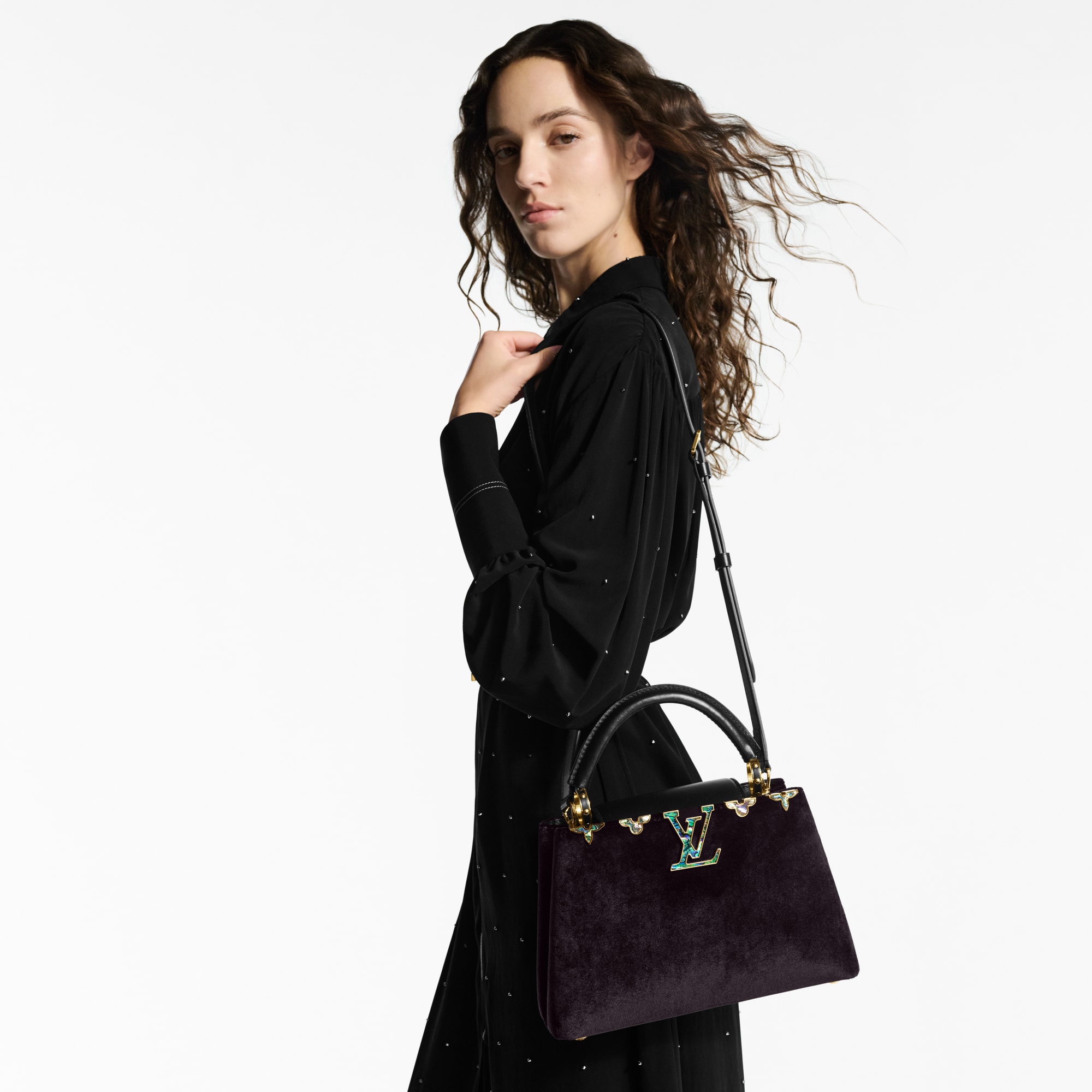 Capucines 핸드백 카퓌신 카퓌신 BB | 루이비통 공식 온라인 스토어® (크게 보기)