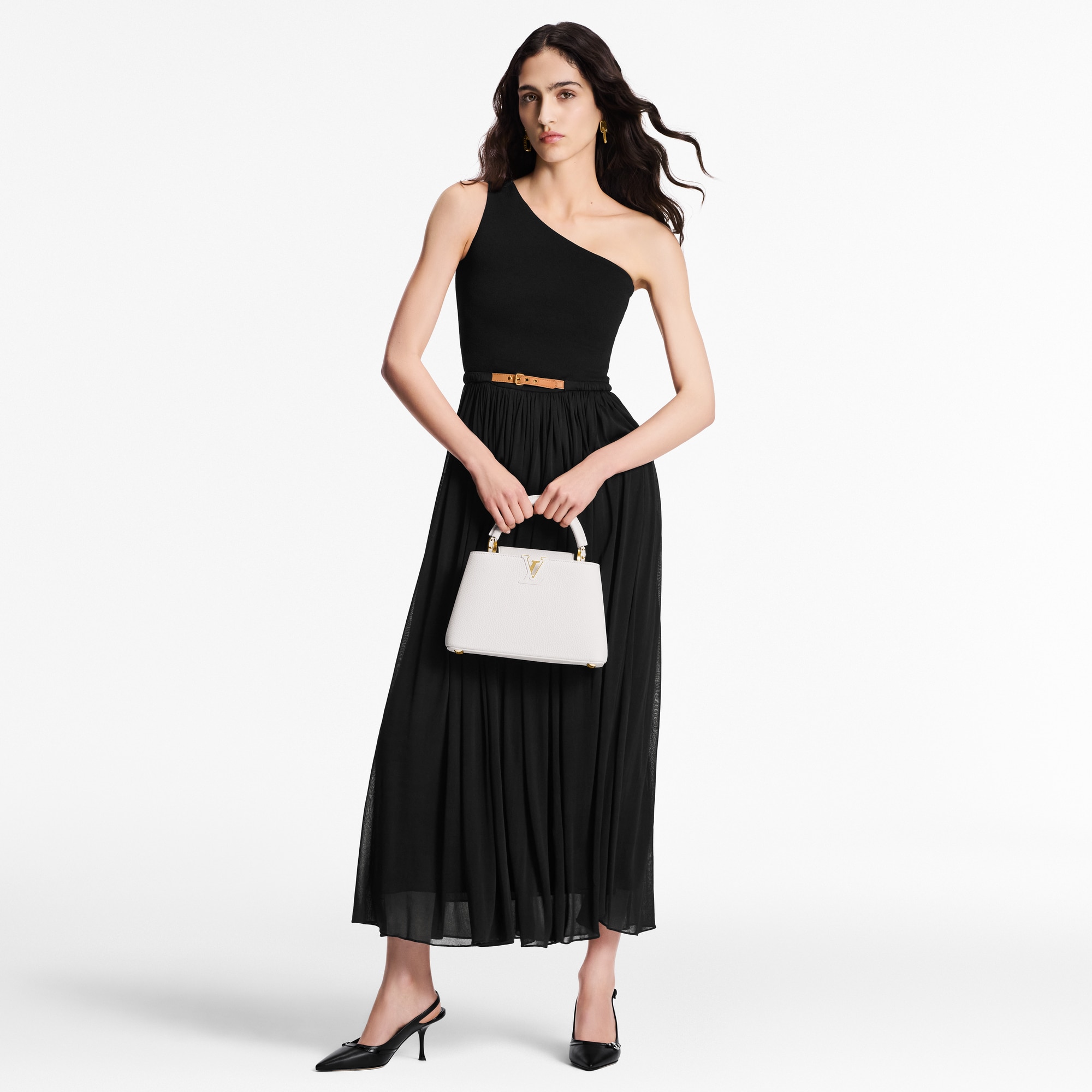 Capucines 핸드백 카퓌신 카퓌신 BB | 루이비통 공식 온라인 스토어® (크게 보기)