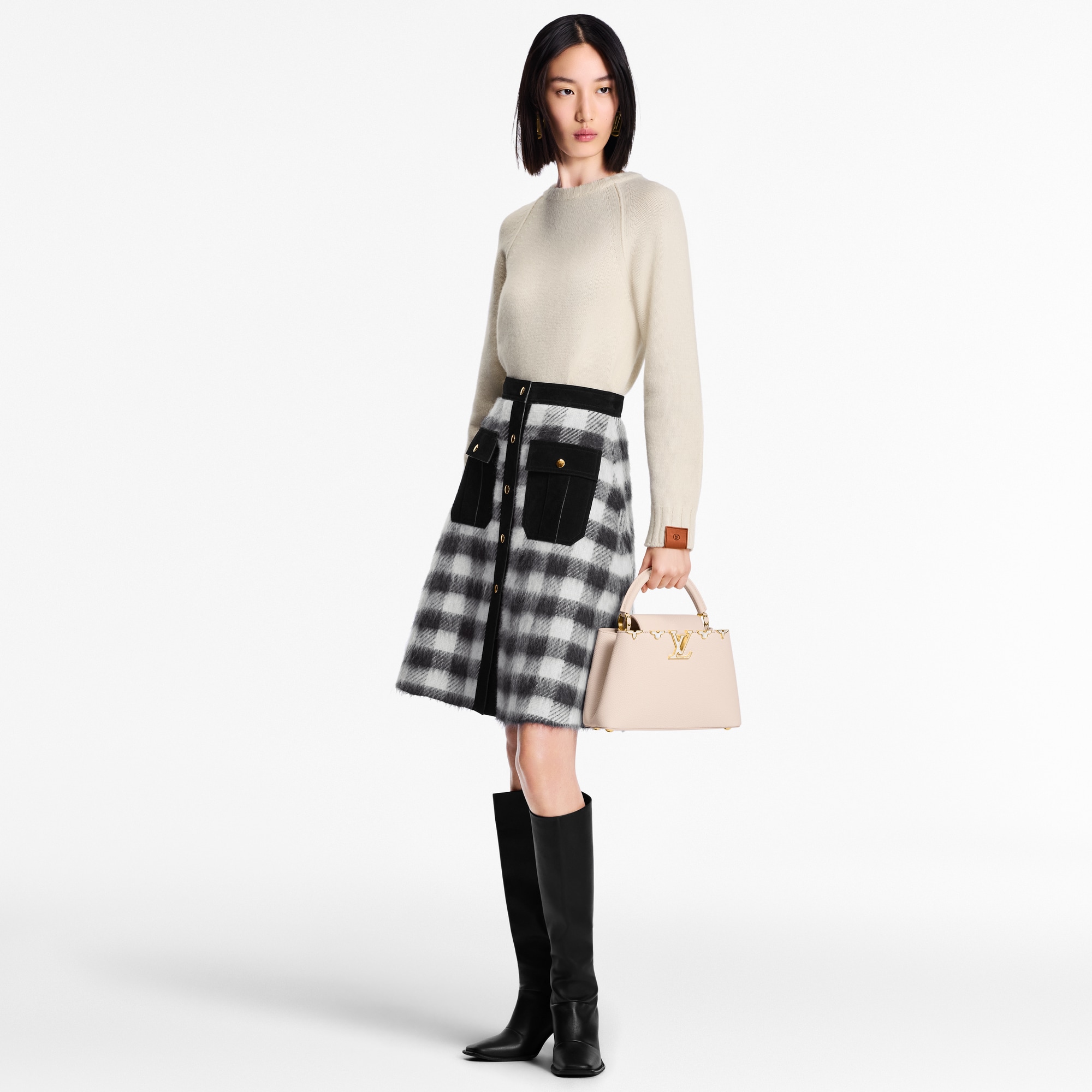 Capucines 핸드백 카퓌신 카퓌신 BB | 루이비통 공식 온라인 스토어® (크게 보기)