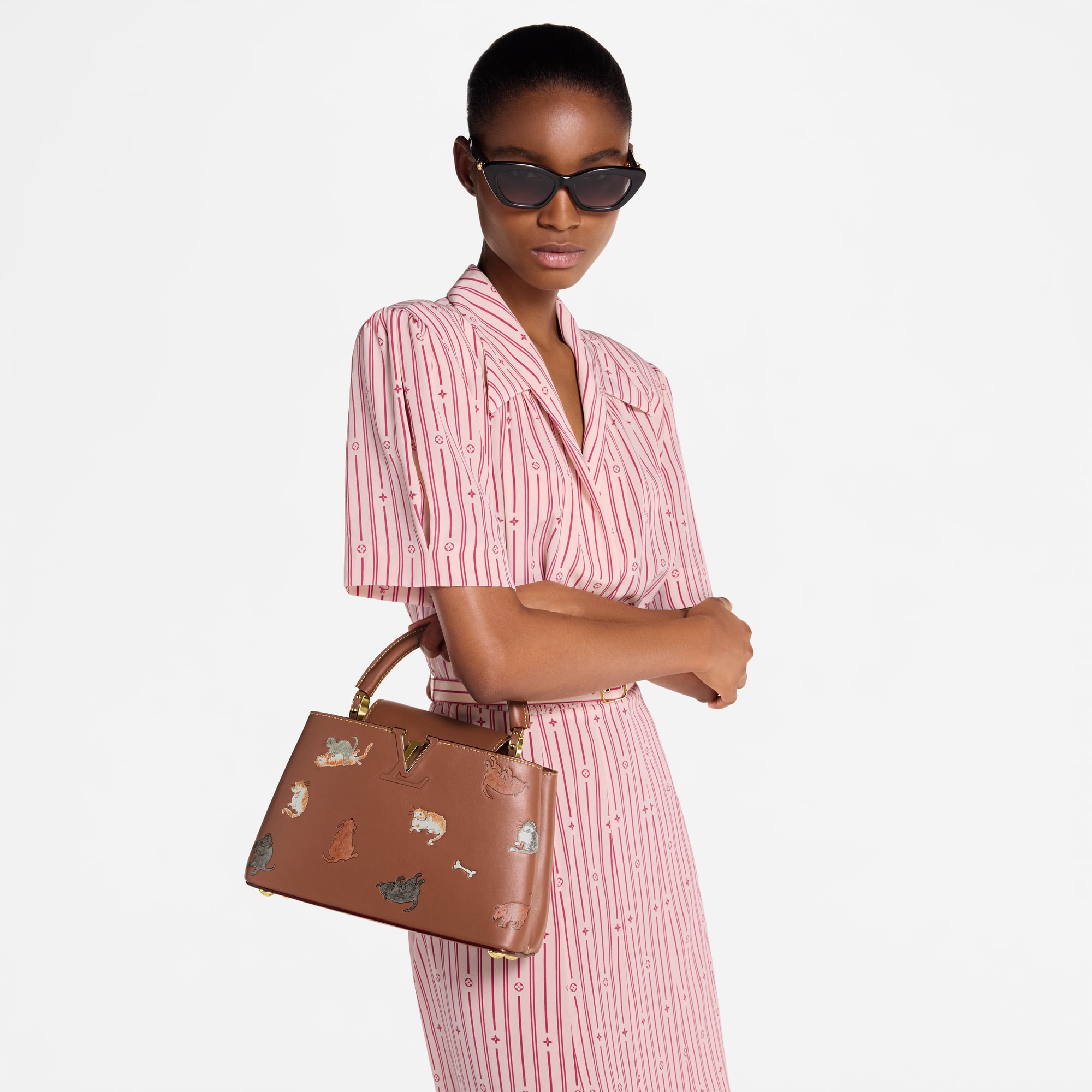 Capucines 핸드백 카퓌신 카퓌신 BB (Capucines BB) | 루이비통 공식 온라인 스토어® (크게 보기)