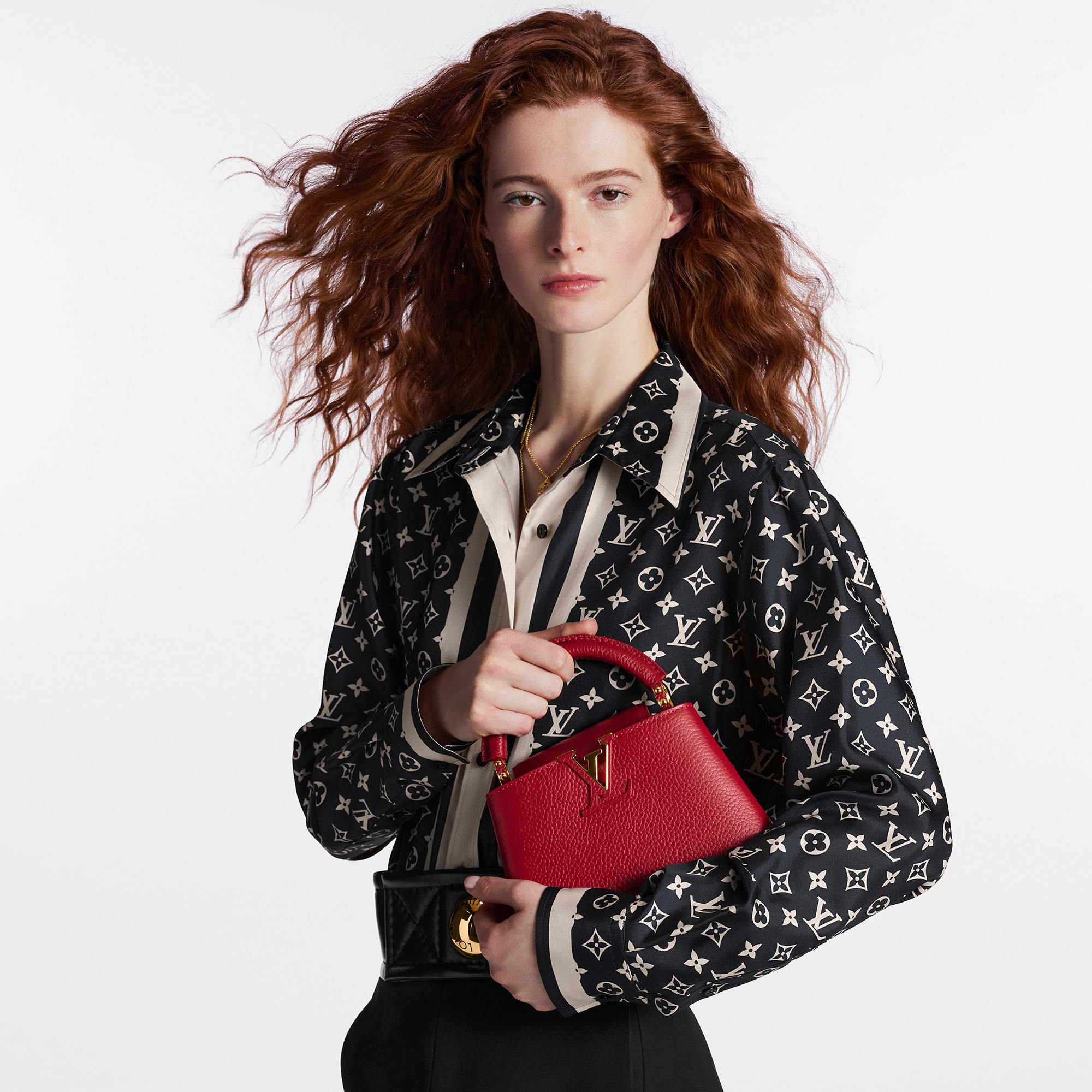 토뤼옹 핸드백 All Collections 카퓌신 미니 | 루이비통 공식 온라인 스토어® (크게 보기)