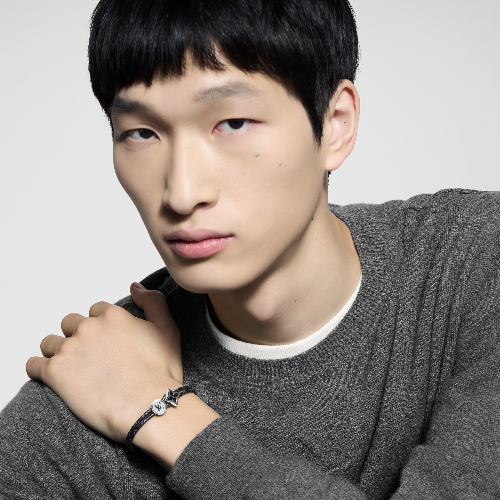 모노그램 이클립스 패션 주얼리 패션 주얼리 전체 보기 캐치 잇 팔찌 | 루이비통 공식 온라인 스토어® (크게 보기)