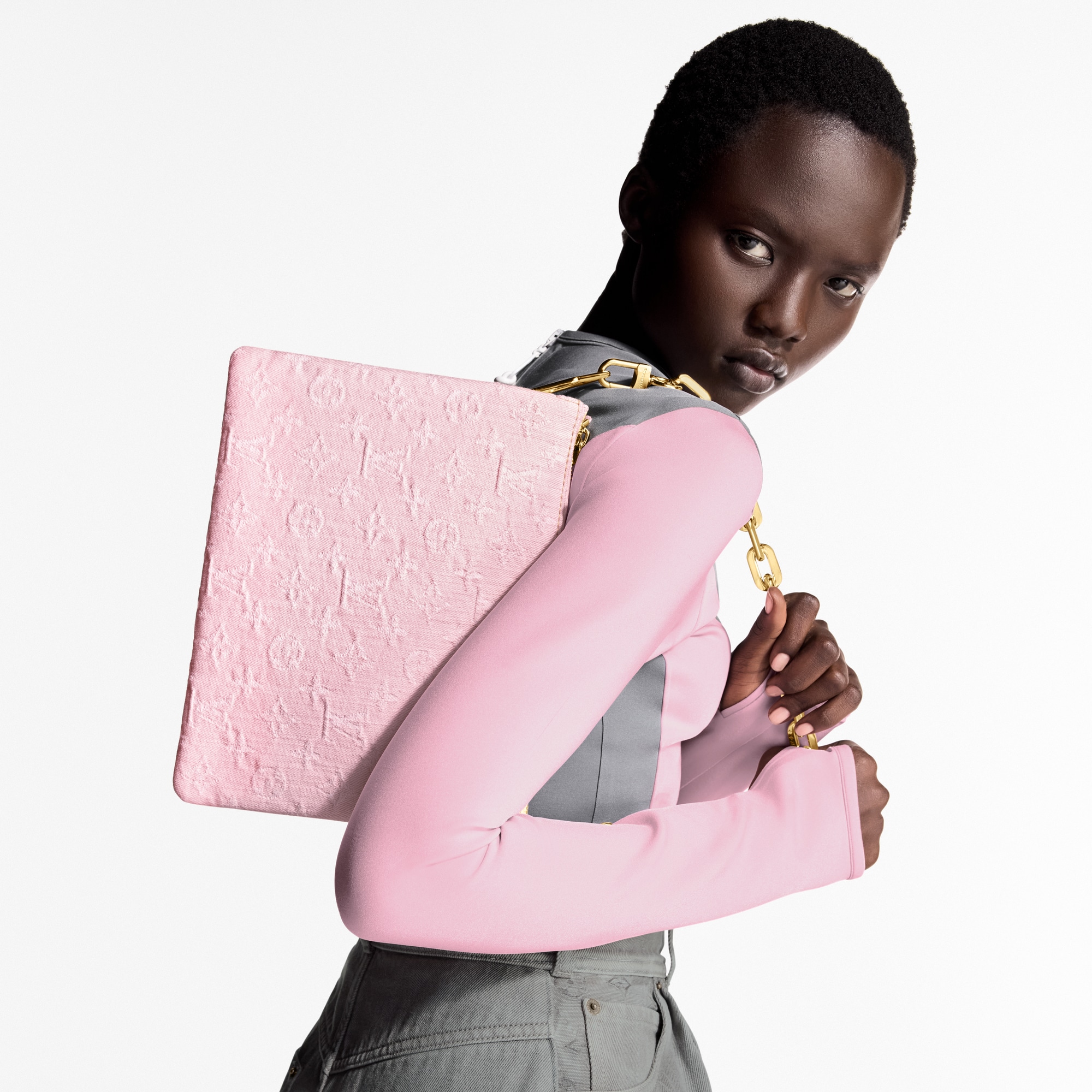 모노그램 데님 여성 가방 LV 아이콘 쿠상 PM | 루이비통 공식 온라인 스토어® (크게 보기)