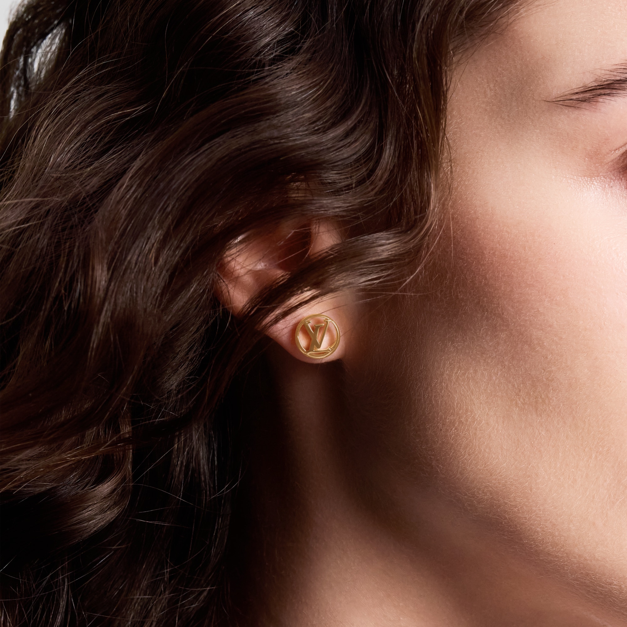 S00 패션 주얼리 패션 주얼리 전체보기 크레이지 인 락 귀걸이 세트 | 루이비통 공식 온라인 스토어® (크게 보기)