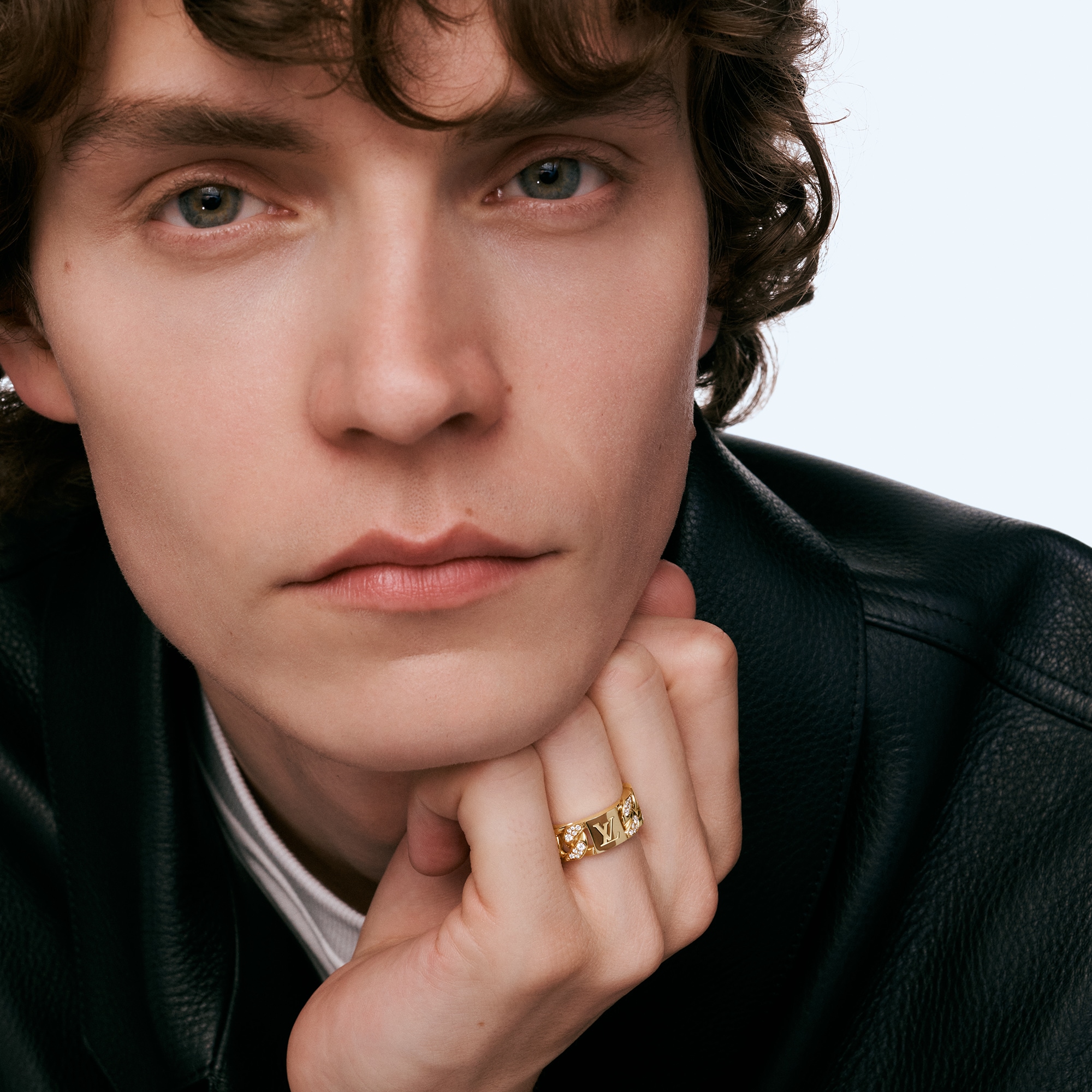  주얼리 반지 쿠바 체인 반지, 옐로우 골드와 다이아몬드 | 루이비통 공식 온라인 스토어® (크게 보기)