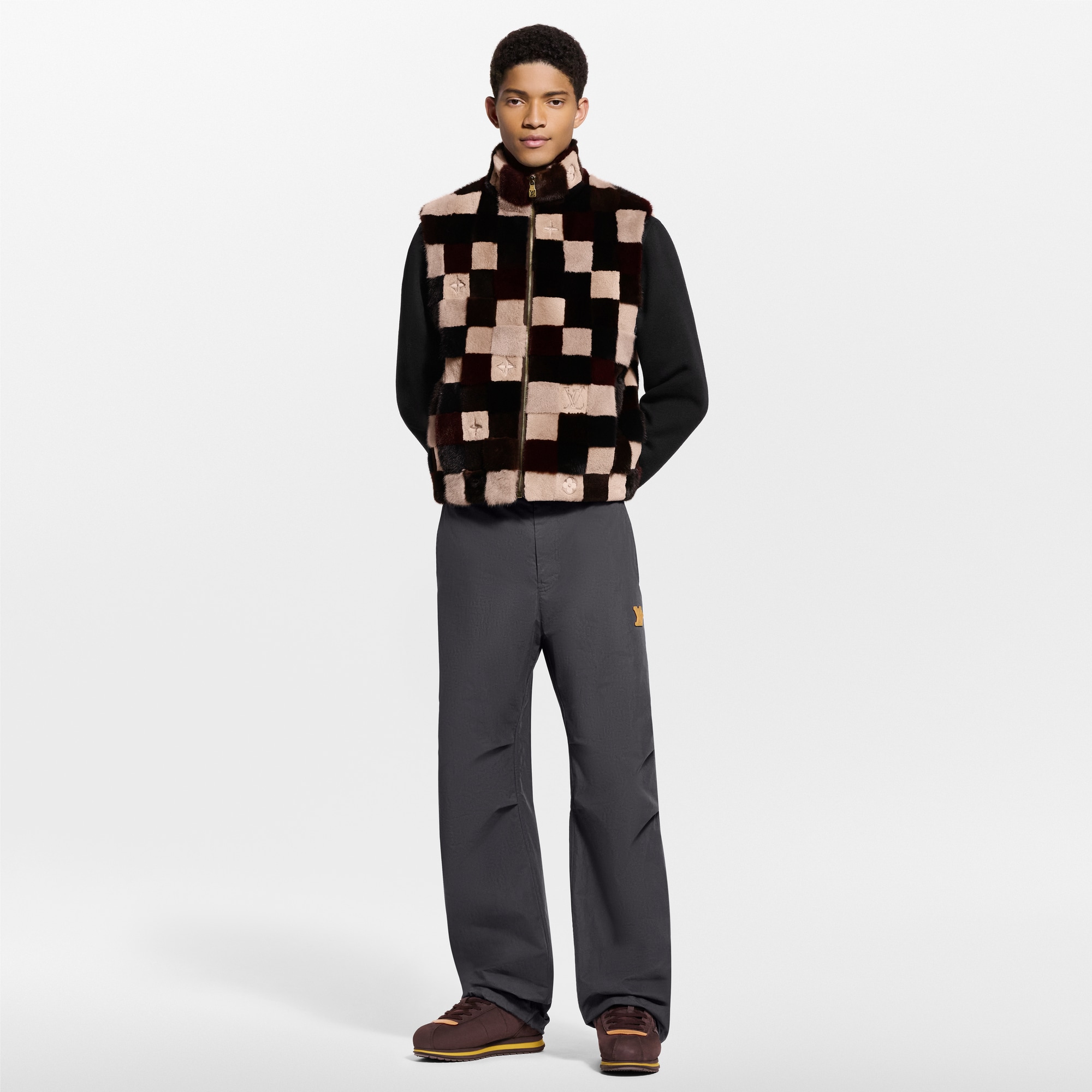  의류 아우터 & 코트 다미에 밍크 베스트 | 루이비통 공식 온라인 스토어® (크게 보기)