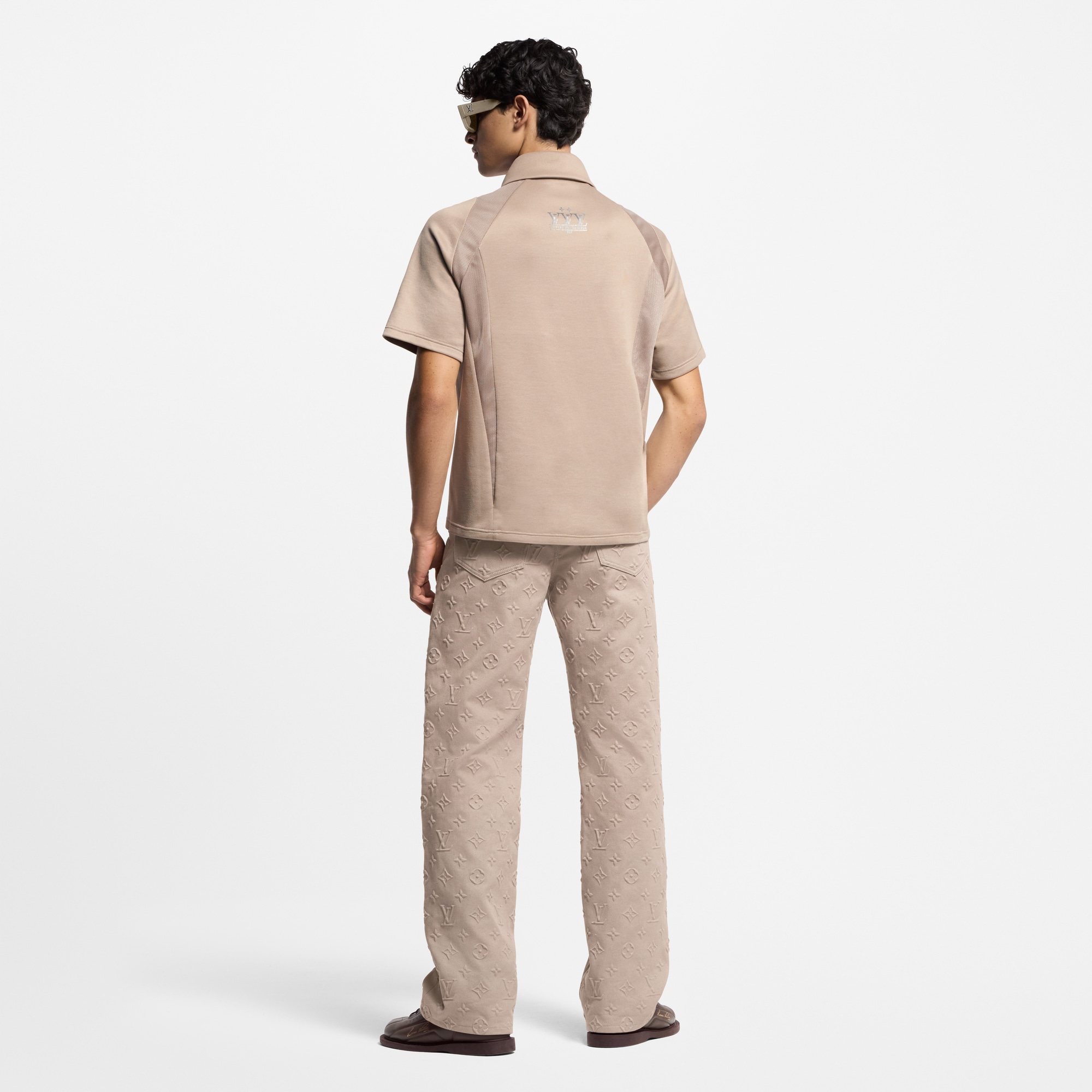  의류 티셔츠 & 폴로 엠벨리시드 저지 티셔츠 | 루이비통 공식 온라인 스토어® (크게 보기)