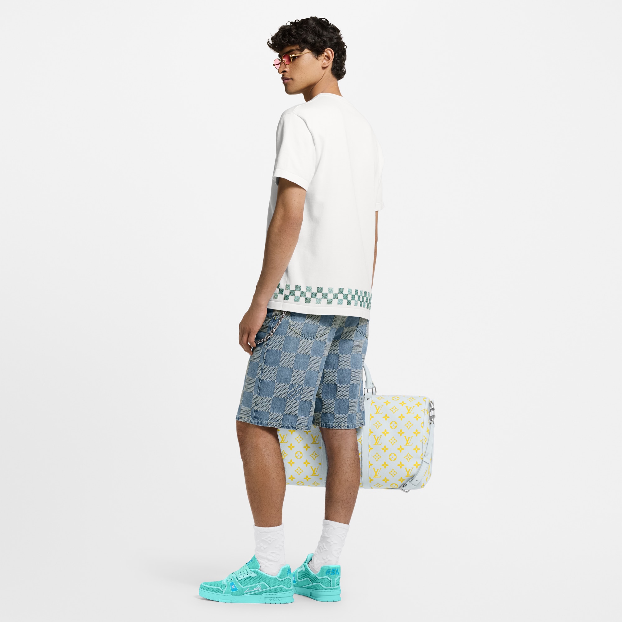  의류 니트 & 스웨트 셔츠 엠벨리시드 쇼트 슬리브드 크루넥 | 루이비통 공식 온라인 스토어® (크게 보기)