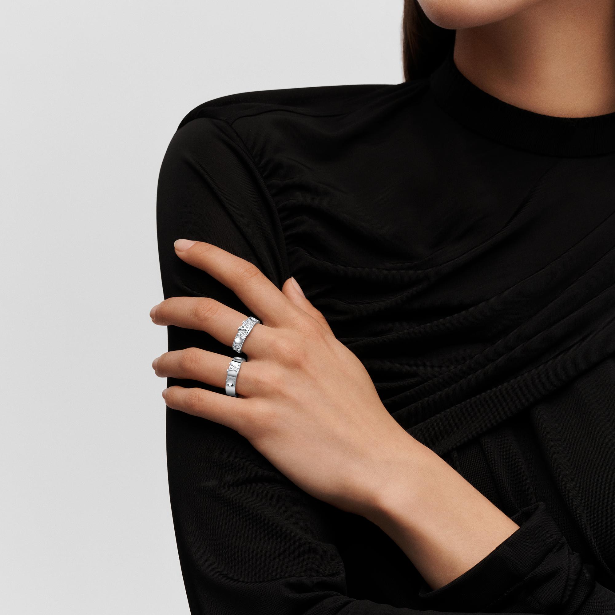  Discontinued Product Obs 12 앙프렝뜨 반지, 화이트 골드 | 루이비통 공식 온라인 스토어® (크게 보기)