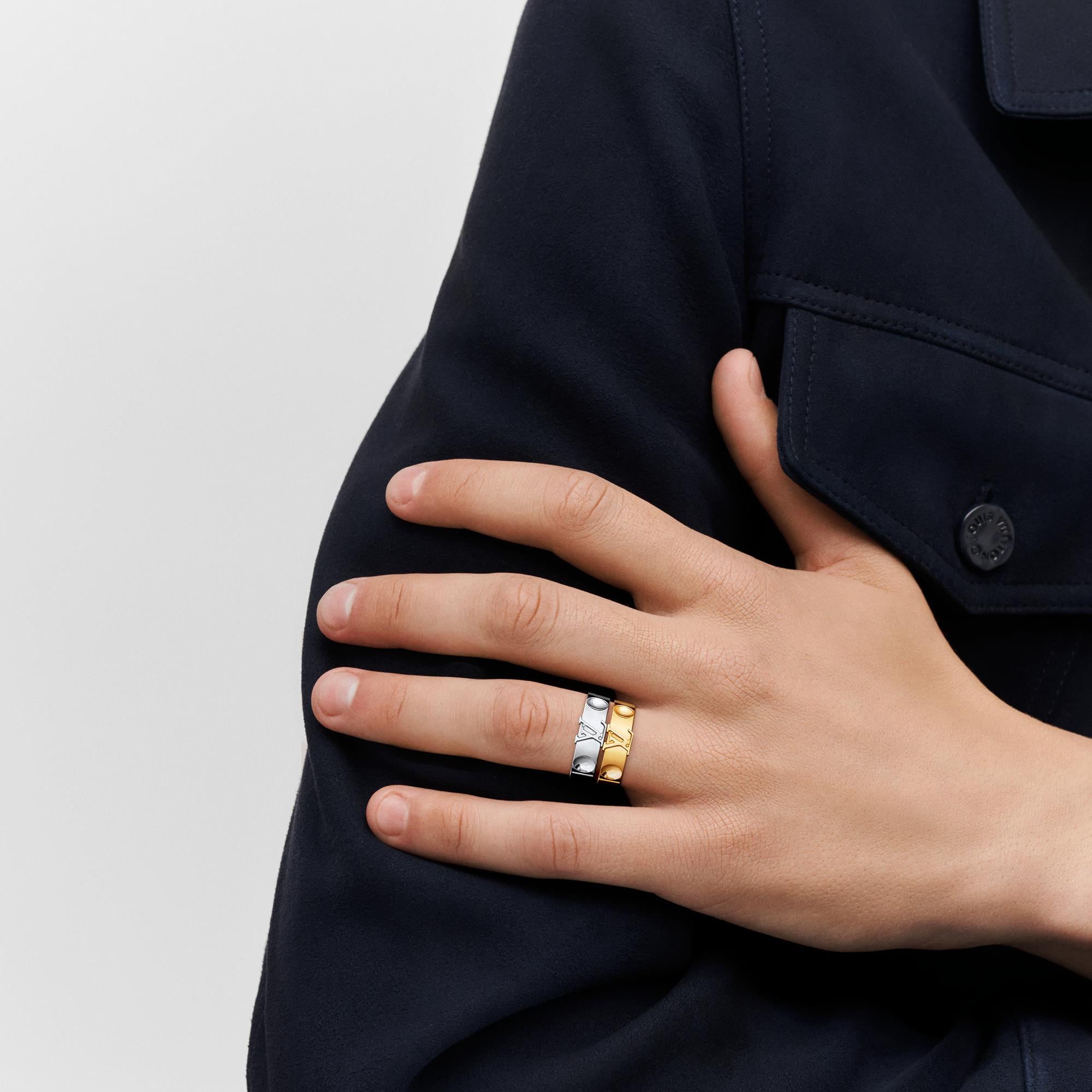  Discontinued Product Obs 12 앙프렝뜨 반지, 화이트 골드 | 루이비통 공식 온라인 스토어® (크게 보기)