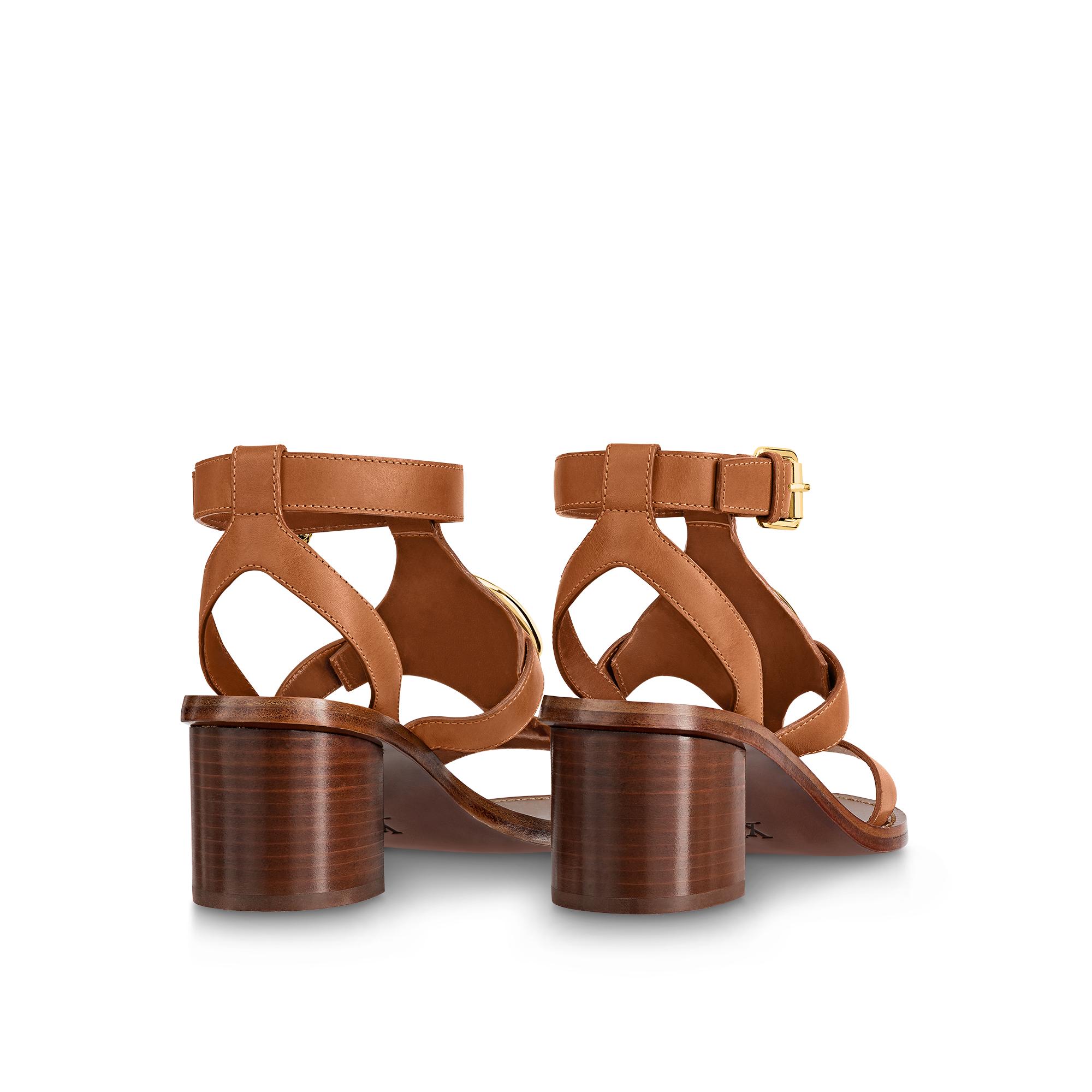  Discontinued Product Obs 5 파로 샌들 | 루이비통 공식 온라인 스토어® (크게 보기)