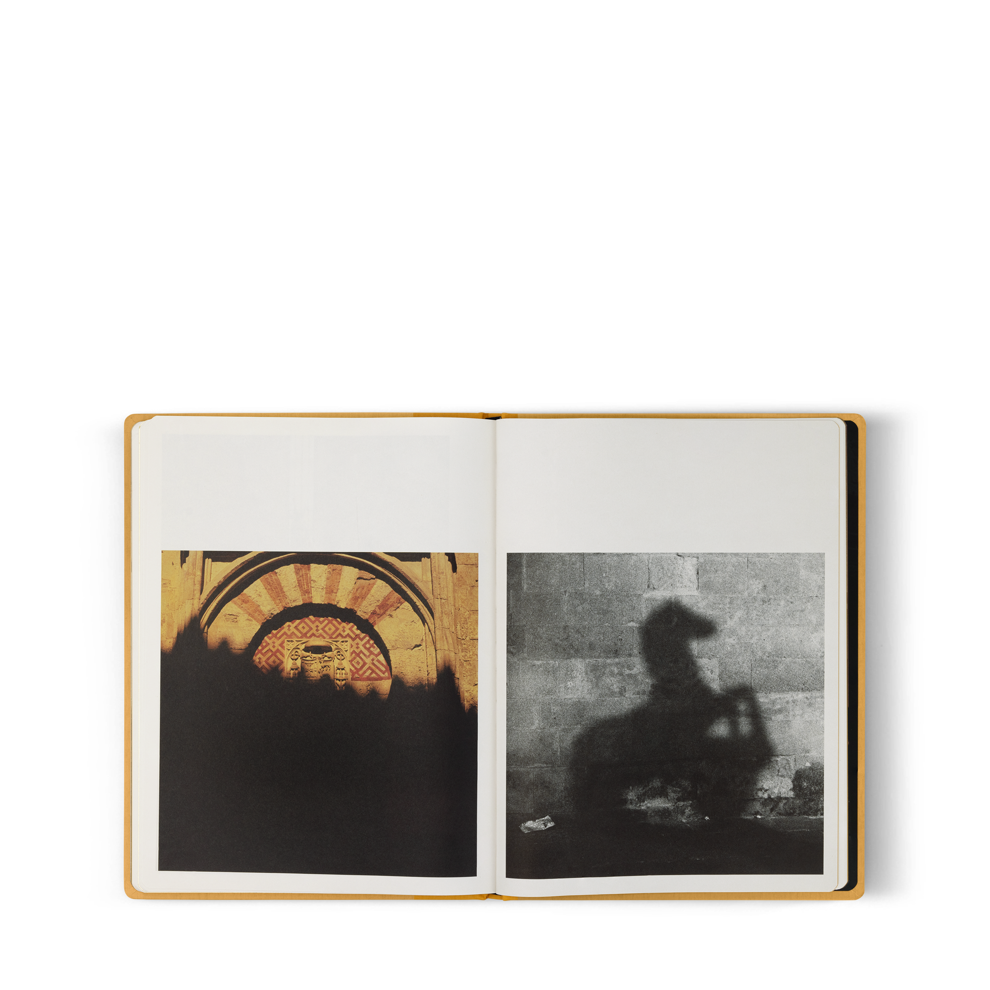  북 & 오피스 액세서리 패션 아이 패션 아이 코르도바 - 마일스 알드리지 | 루이비통 공식 온라인 스토어® (크게 보기)