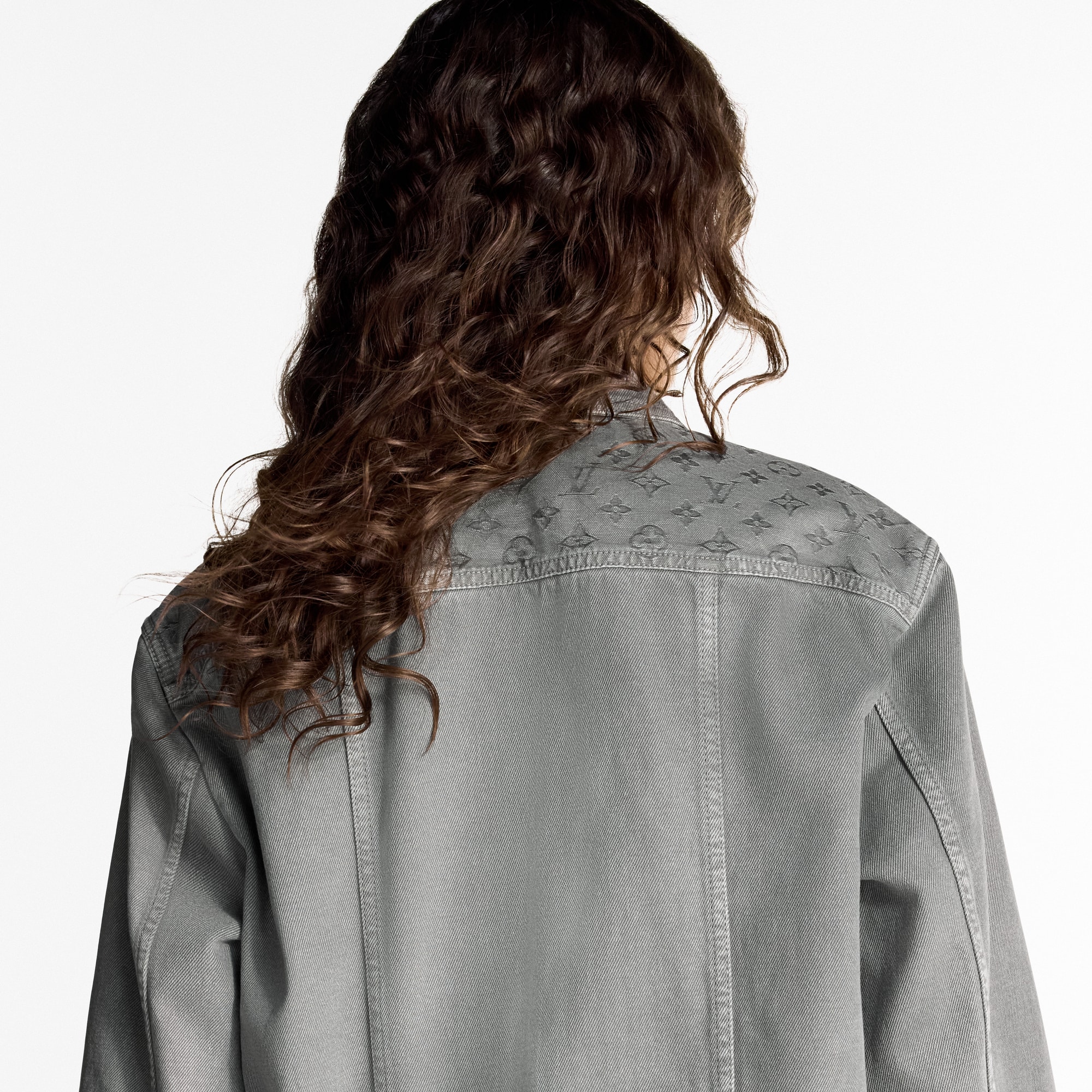  의류 코트 & 재킷 플랩 포켓 데님 재킷 | 루이비통 공식 온라인 스토어® (크게 보기)