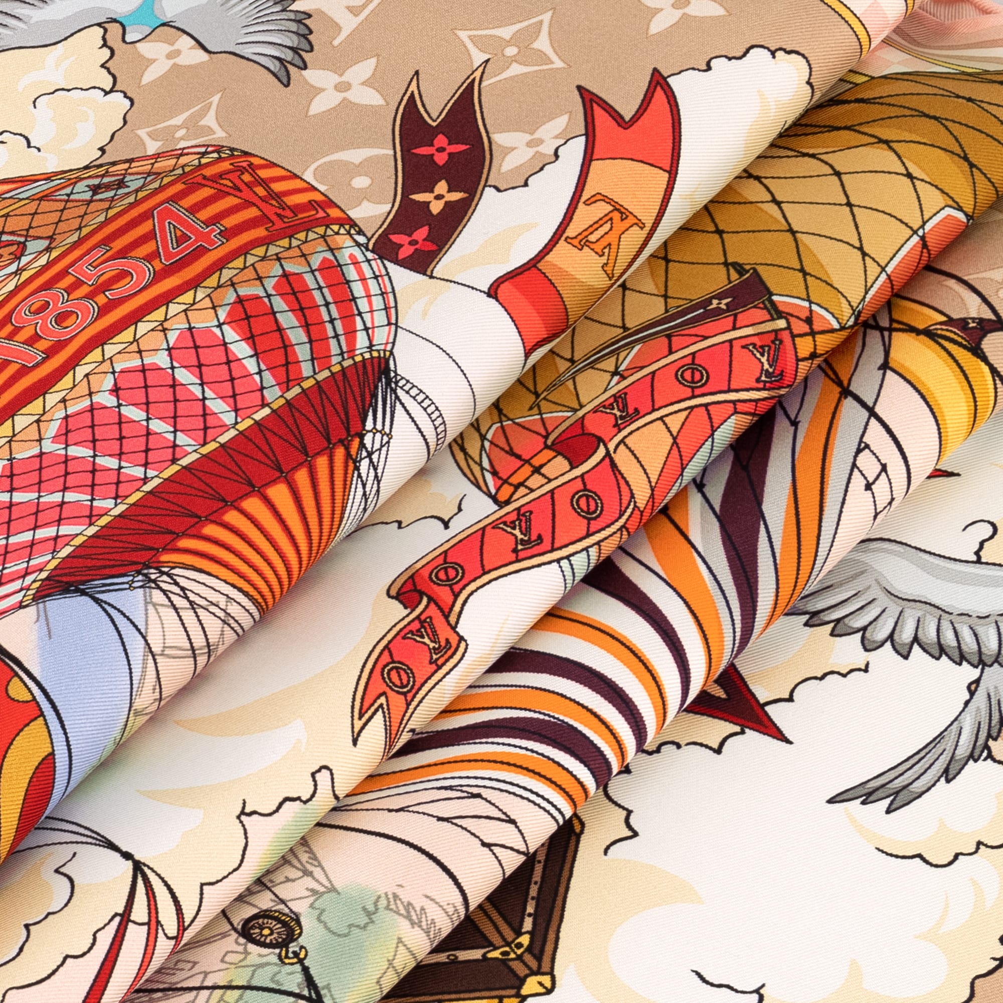 S00 액세서리 실크 스퀘어 & 방도 프롬 더 클라우드 스퀘어 90 | 루이비통 공식 온라인 스토어® (크게 보기)