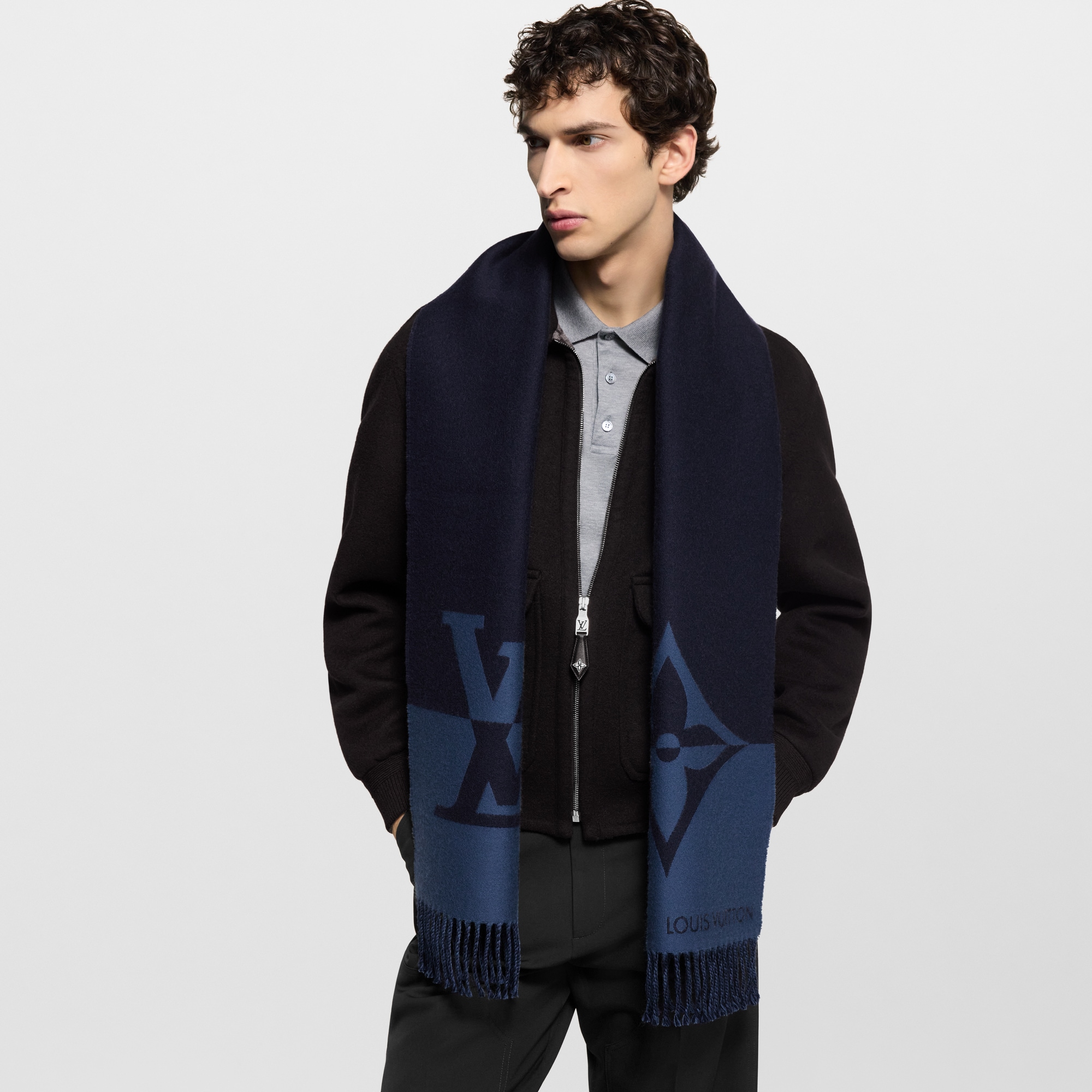 S00 액세서리 스카프 그래픽 듀얼 (Graphic Dual) 스카프 | 루이비통 공식 온라인 스토어® (크게 보기)