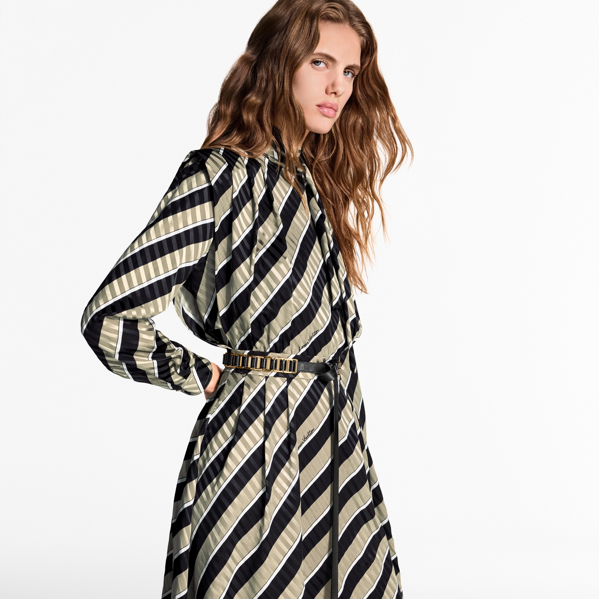  액세서리 벨트 그리니치 18mm 벨트 | 루이비통 공식 온라인 스토어® (크게 보기)