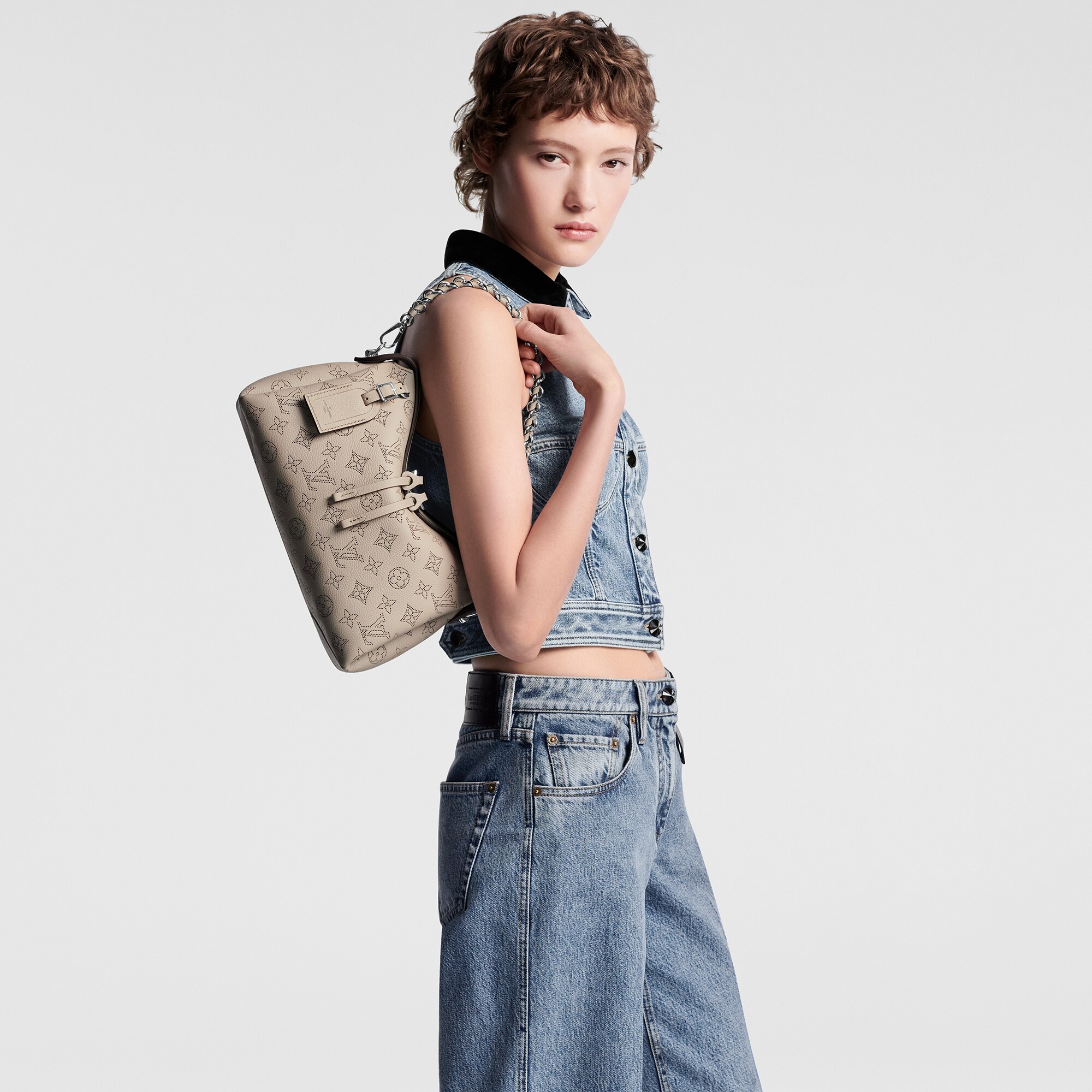 마히나 핸드백 All Collections 핸드 잇 올 PM | 루이비통 공식 온라인 스토어® (크게 보기)