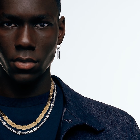 주얼리 목걸이 & 펜던트 레 가스통 비통 (Les Gastons Vuitton) 구르메트 목걸이, 옐로우 골드 | 루이비통 공식 온라인 스토어® (크게 보기)