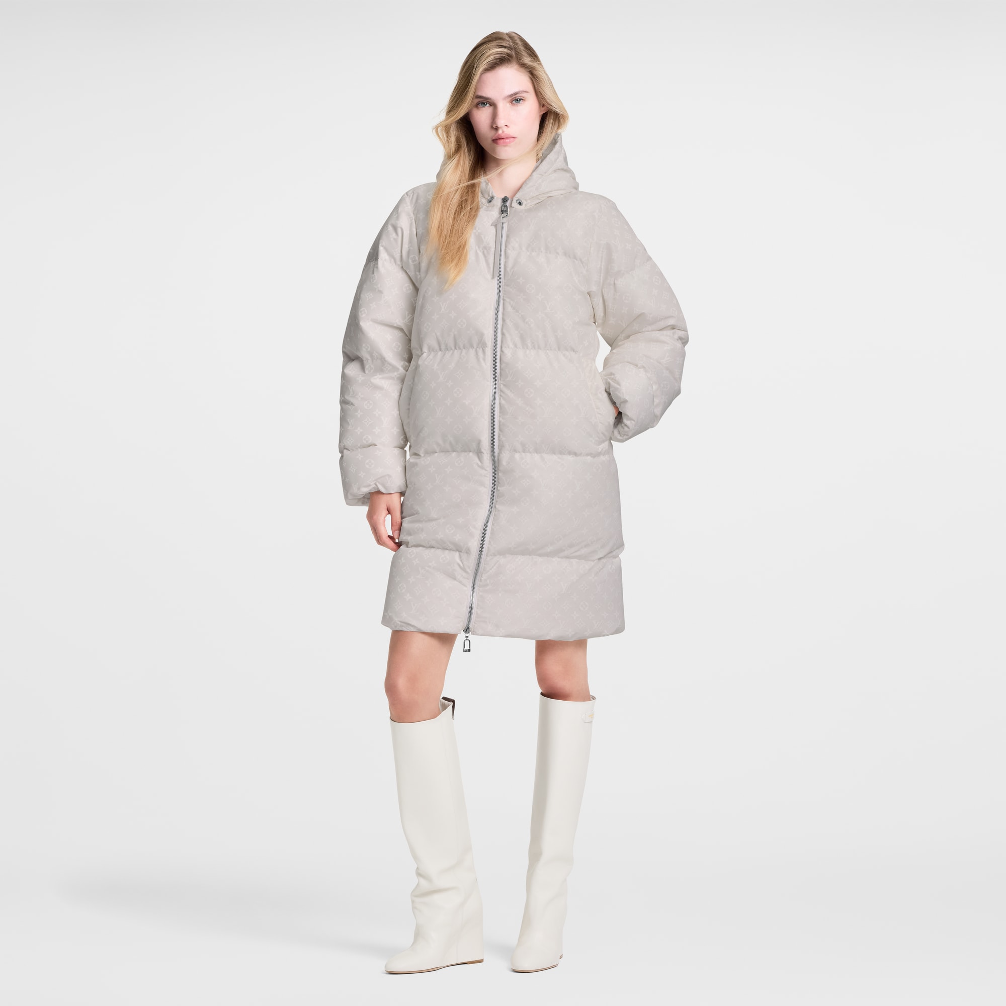  의류 코트 & 재킷 롱 모노그램 푸퍼 재킷 | 루이비통 공식 온라인 스토어® (크게 보기)