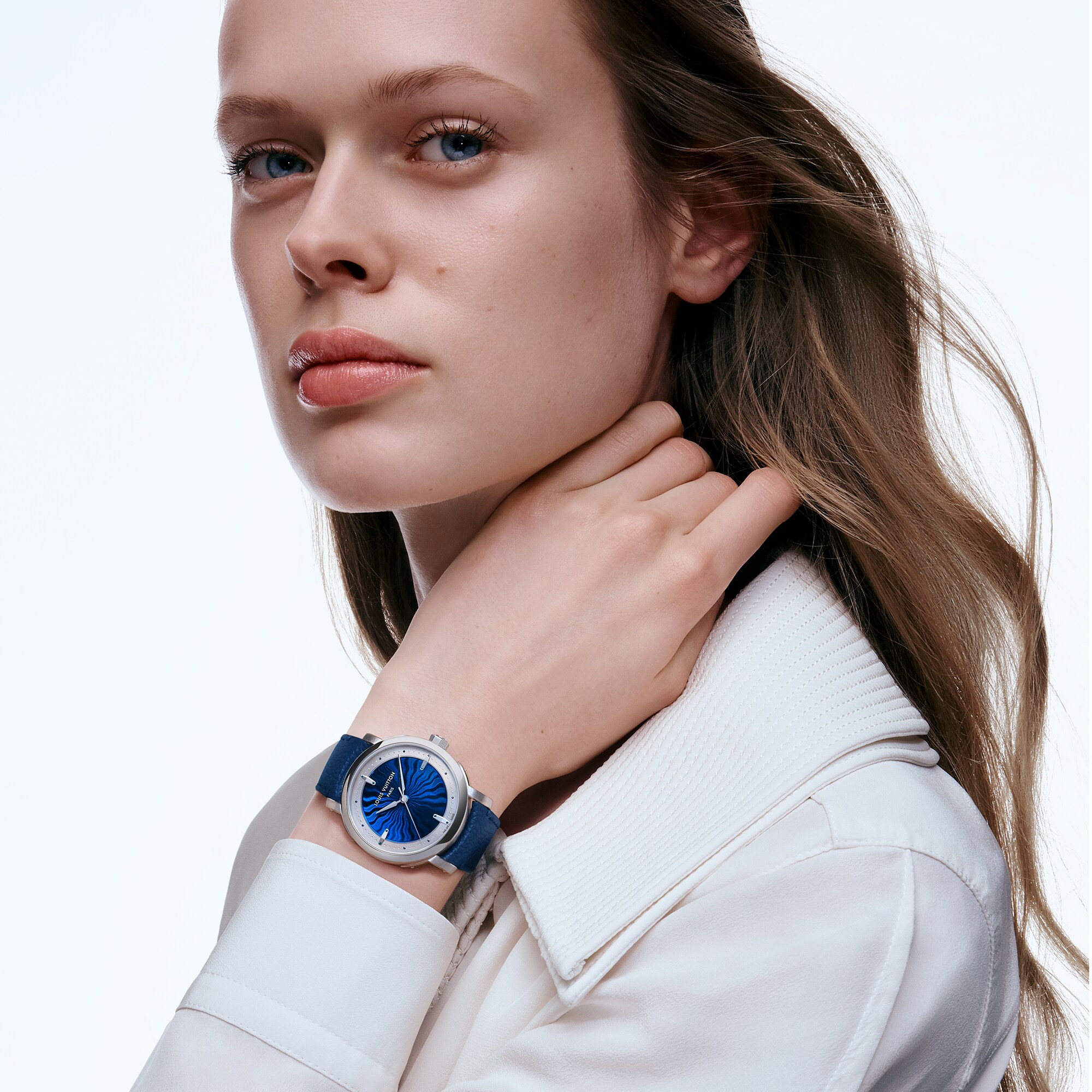  워치 전체보기 } 루이 비통 에스칼 (Louis Vuitton Escale), 오토매틱, 39mm, 플래티넘 | 루이비통 공식 온라인 스토어® (크게 보기)