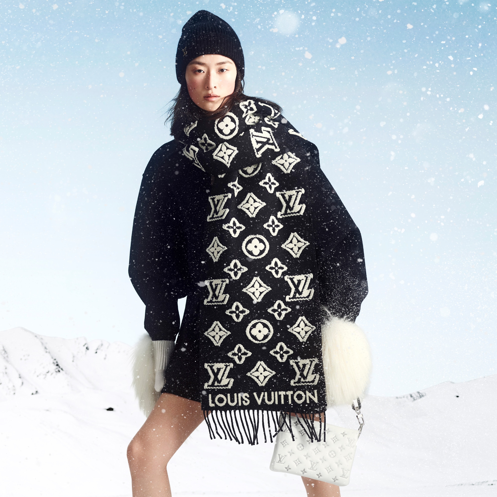 S00 액세서리 스카프 LV 3D 스카프 | 루이비통 공식 온라인 스토어® (크게 보기)