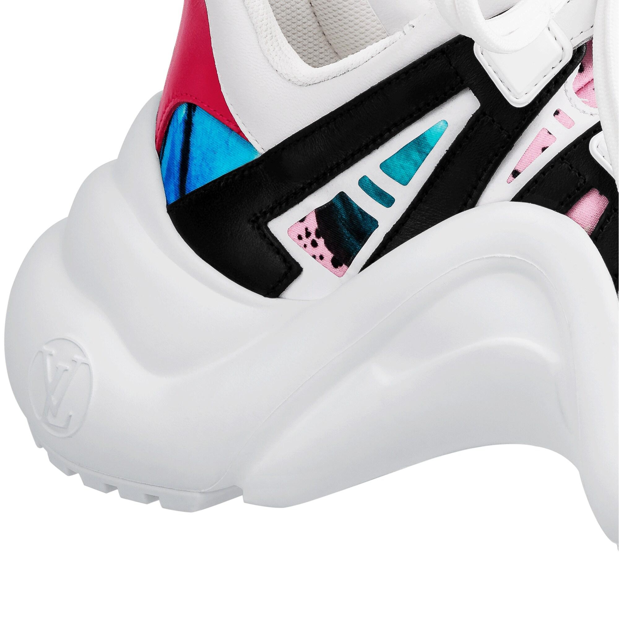  슈즈 스니커즈 LV 아치라이트 스니커즈 | 루이비통 공식 온라인 스토어® (크게 보기)