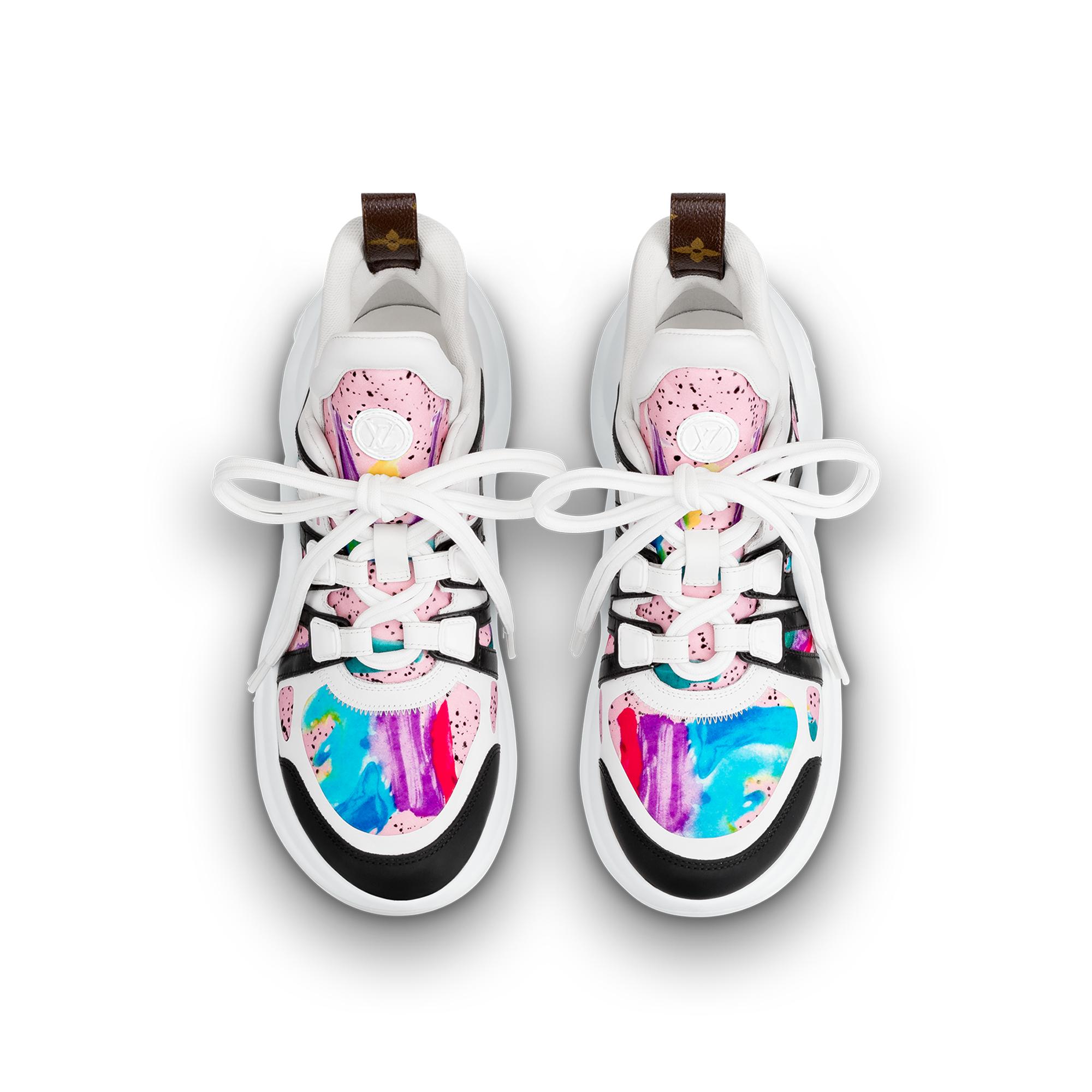  슈즈 스니커즈 LV 아치라이트 스니커즈 | 루이비통 공식 온라인 스토어® (크게 보기)