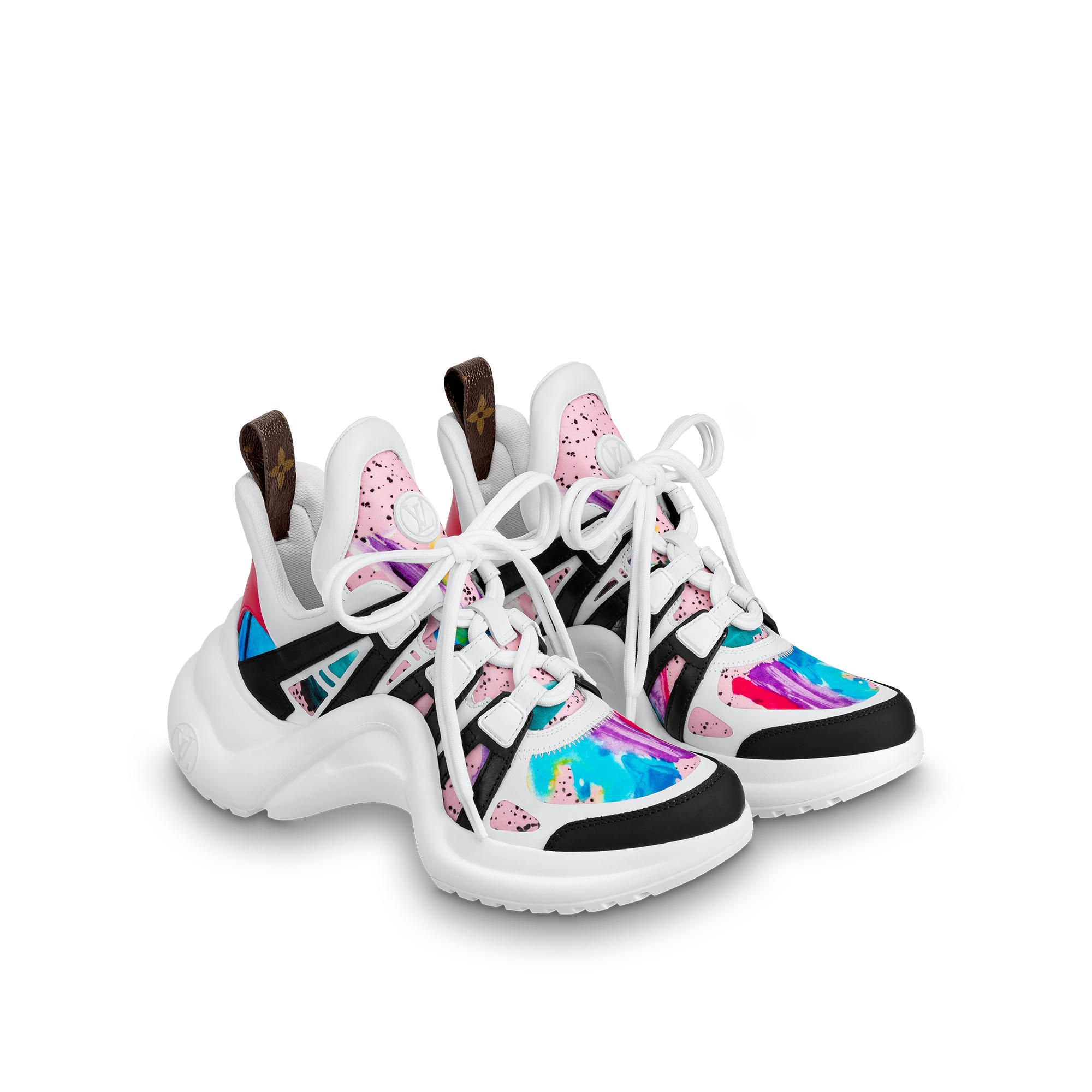  슈즈 스니커즈 LV 아치라이트 스니커즈 | 루이비통 공식 온라인 스토어® (크게 보기)