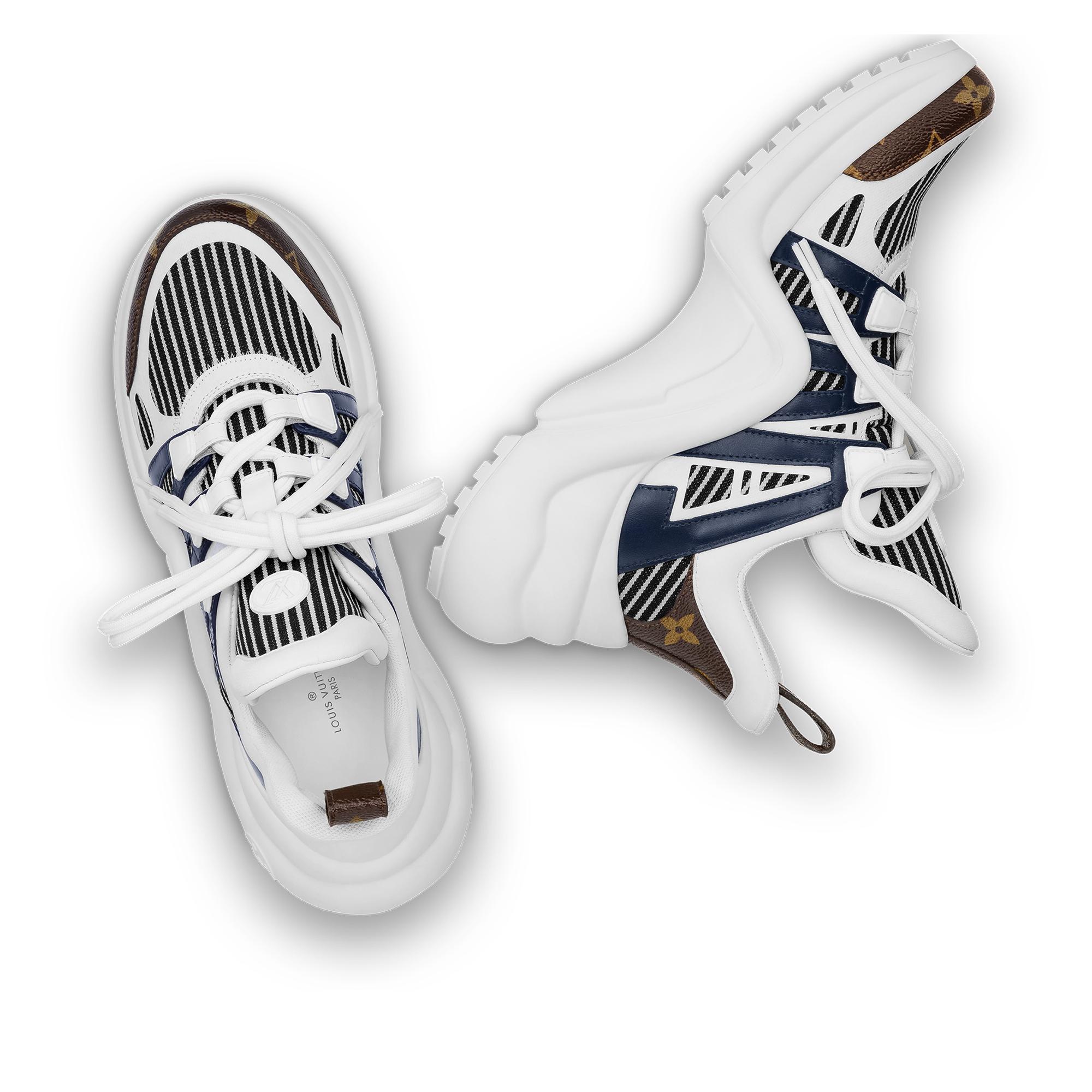  슈즈 스니커즈 LV 아치라이트 스니커즈 | 루이비통 공식 온라인 스토어® (크게 보기)