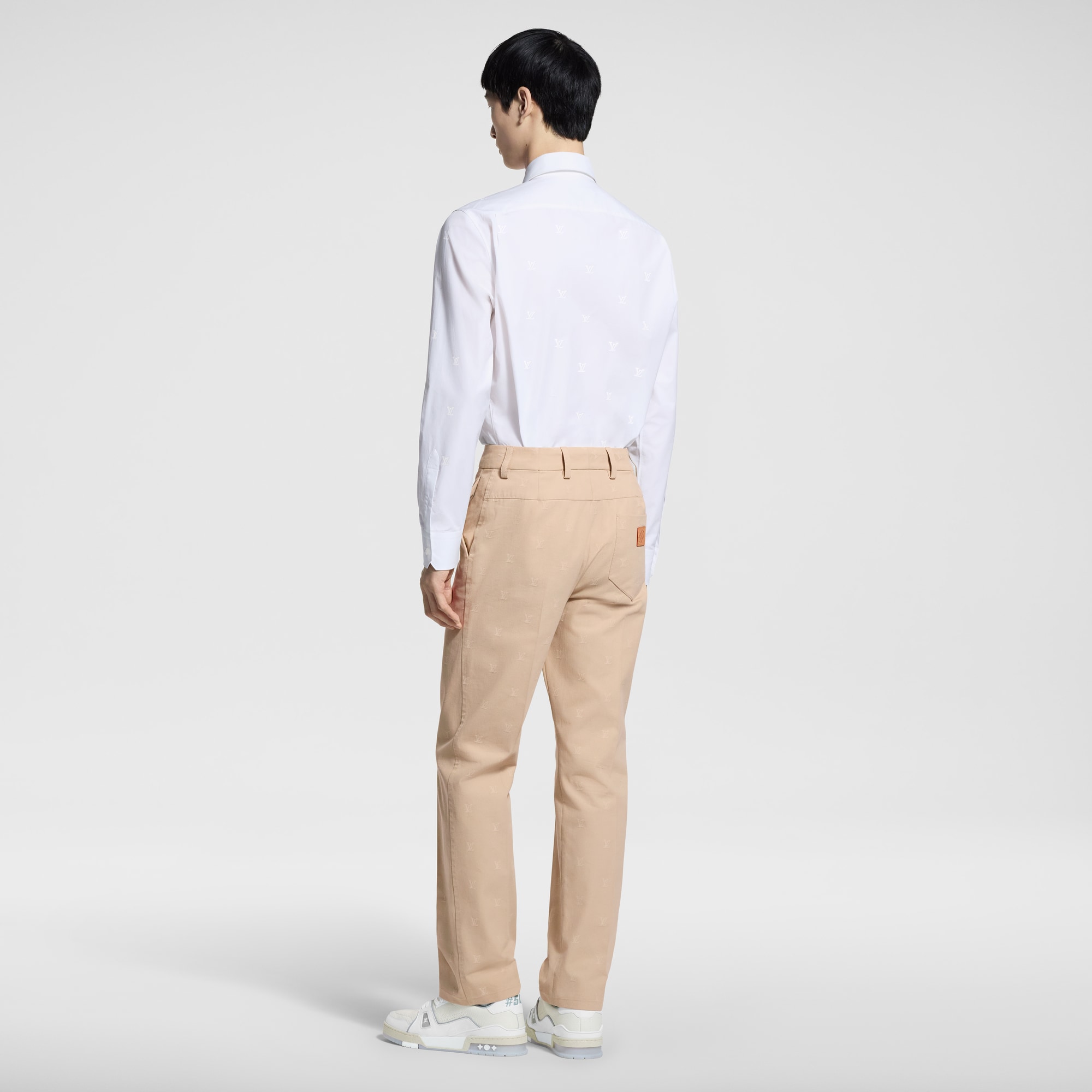  의류 의류 전체 보기 LV 블라종 프린티드 롱 슬리브드 코튼 셔츠 | 루이비통 공식 온라인 스토어® (크게 보기)