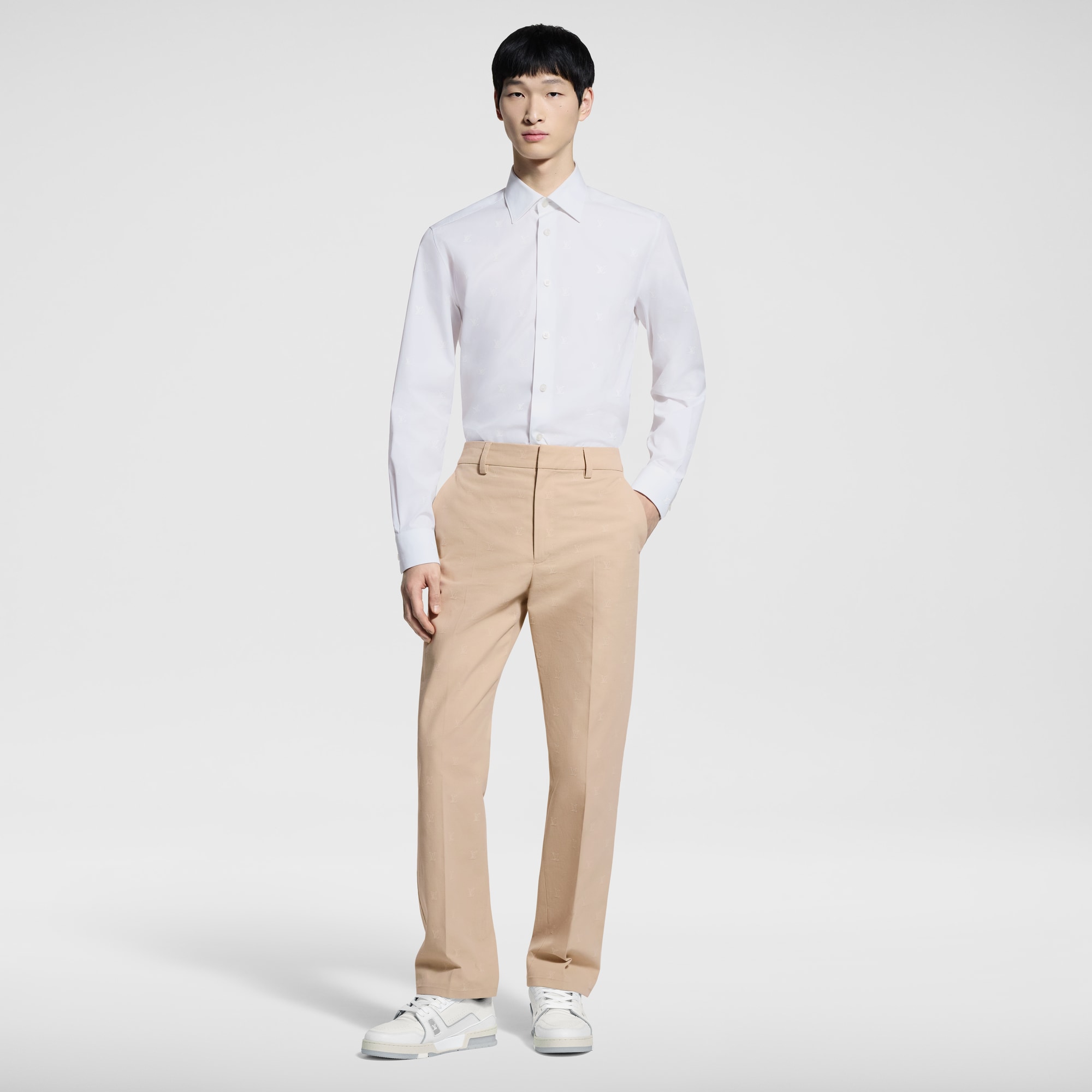  의류 의류 전체 보기 LV 블라종 프린티드 롱 슬리브드 코튼 셔츠 | 루이비통 공식 온라인 스토어® (크게 보기)