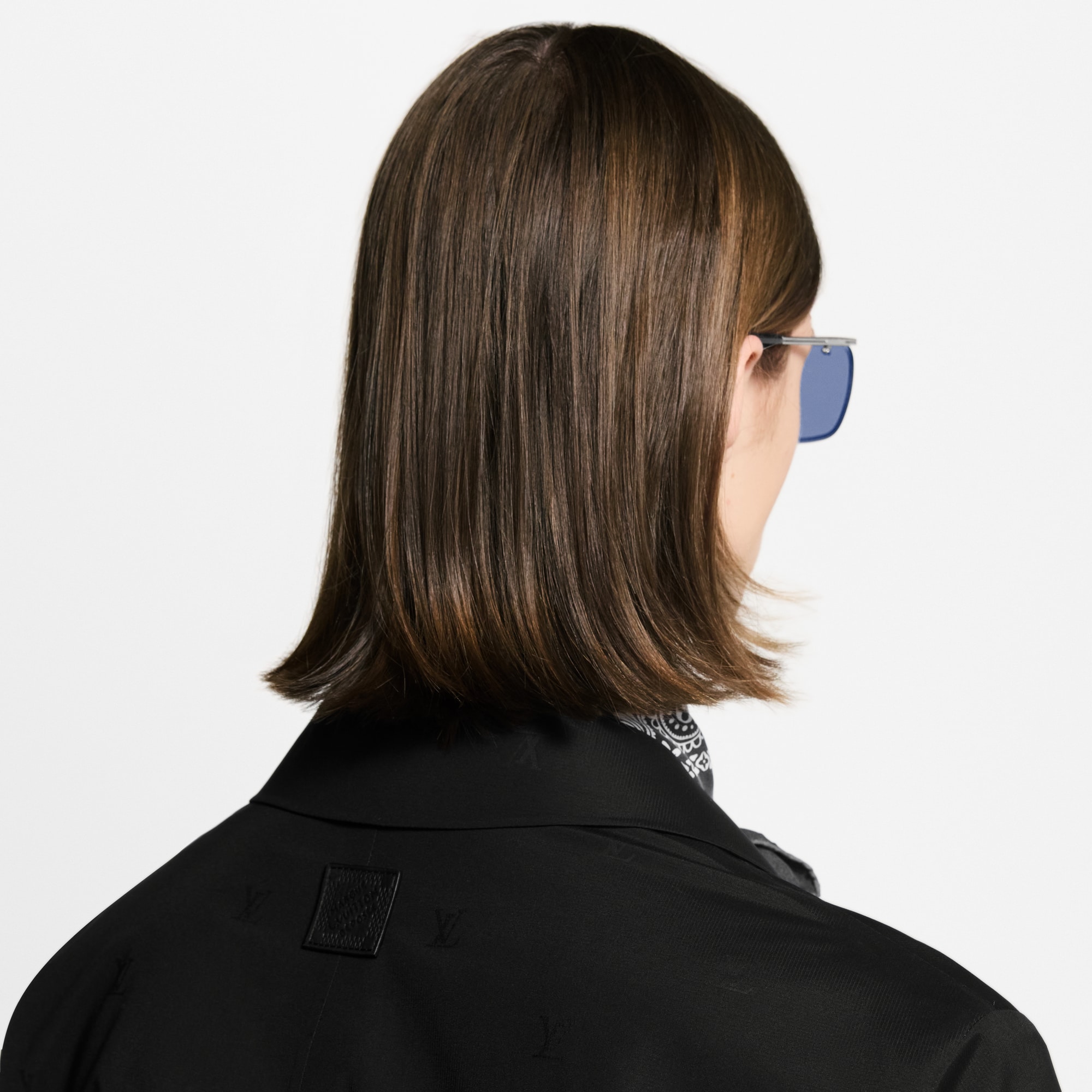  의류 아우터 & 코트 LV 블라종 테크니컬 코치 재킷 | 루이비통 공식 온라인 스토어® (크게 보기)