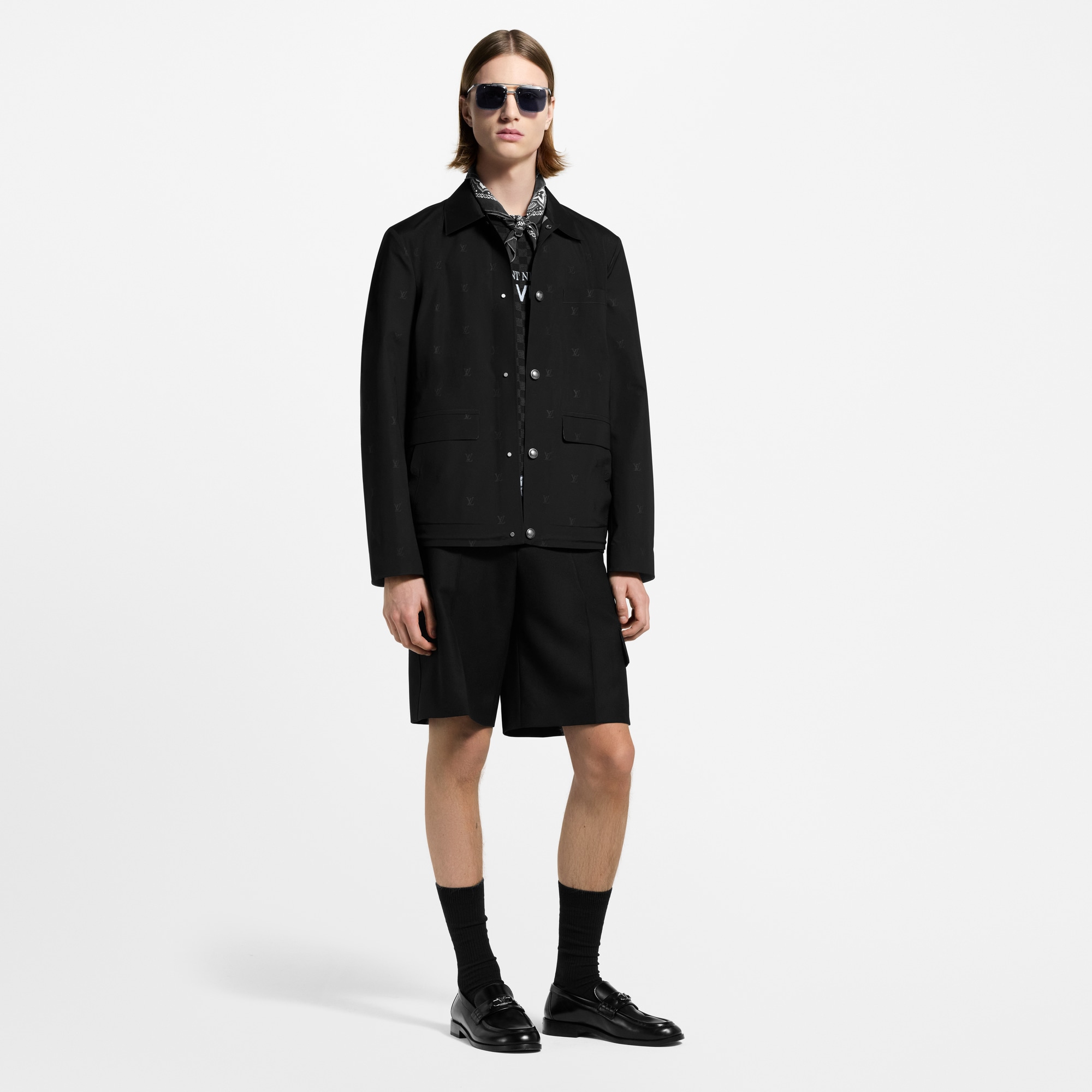  의류 아우터 & 코트 LV 블라종 테크니컬 코치 재킷 | 루이비통 공식 온라인 스토어® (크게 보기)