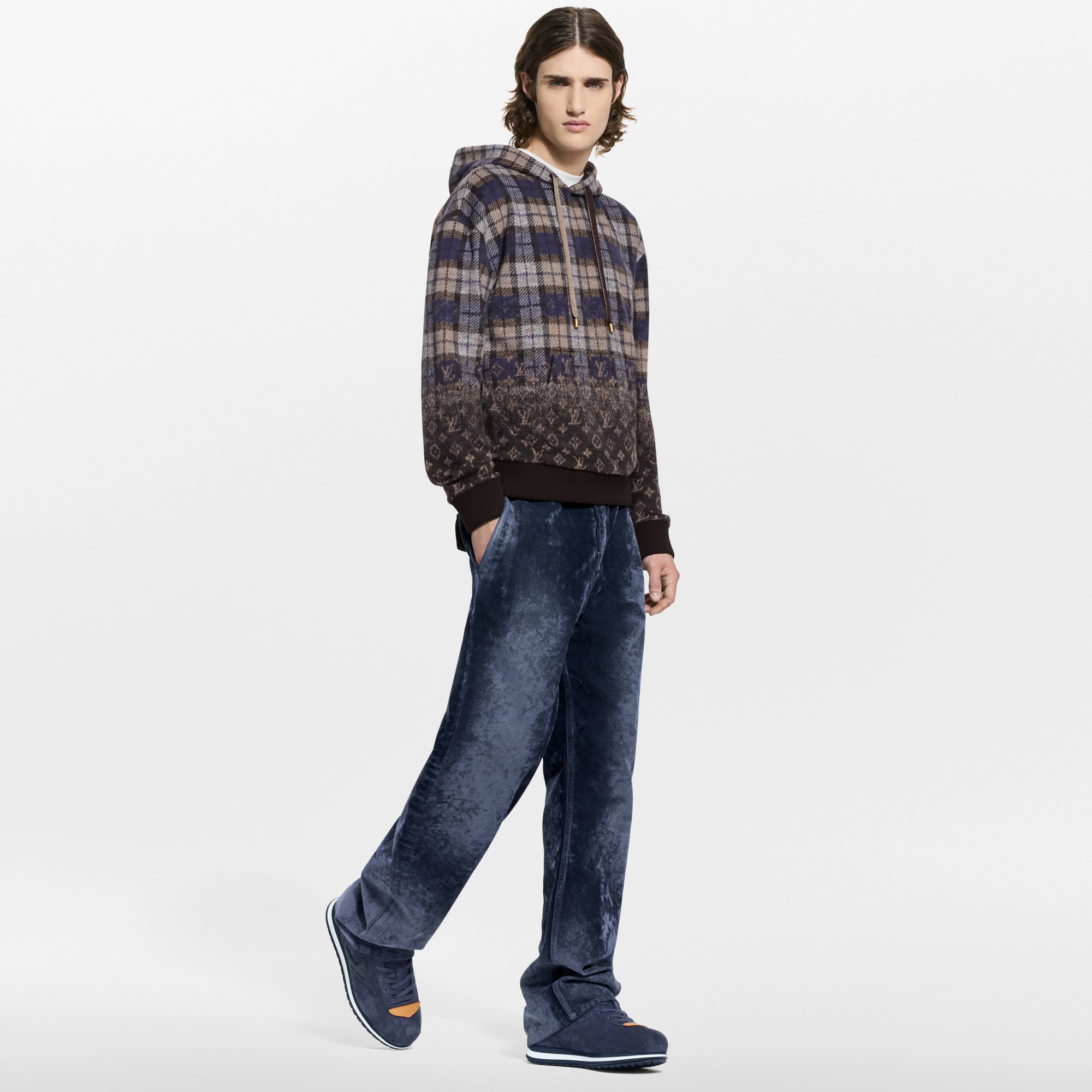  슈즈 스니커즈 LV 버터소프트 스니커즈 | 루이비통 공식 온라인 스토어® (크게 보기)