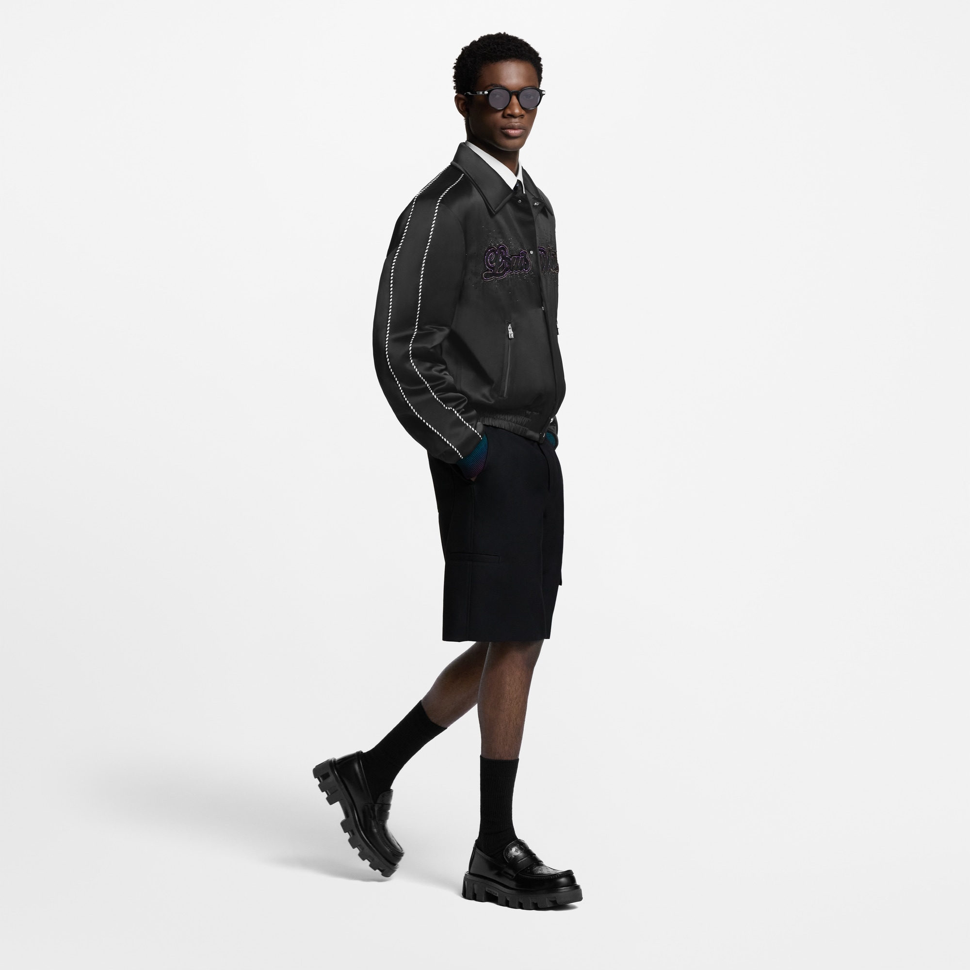  슈즈 로퍼 & 모카신 LV 체커 로퍼 | 루이비통 공식 온라인 스토어® (크게 보기)