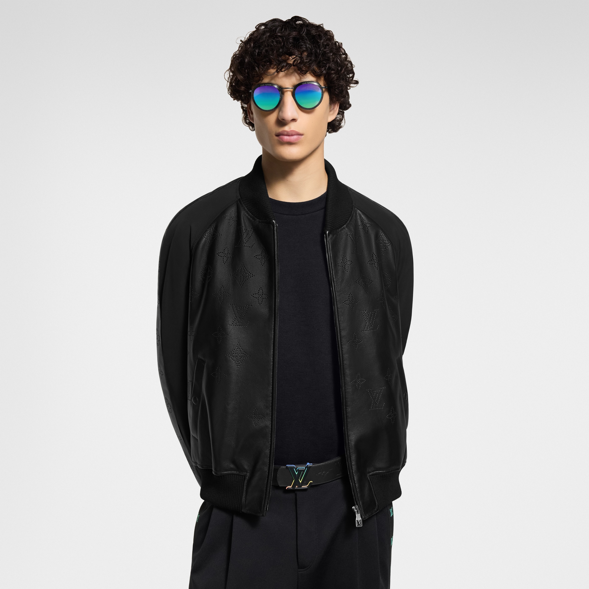  Accessories 벨트 LV 디멘션 (LV Dimension) 40mm 리버서블 벨트 | 루이비통 공식 온라인 스토어® (크게 보기)