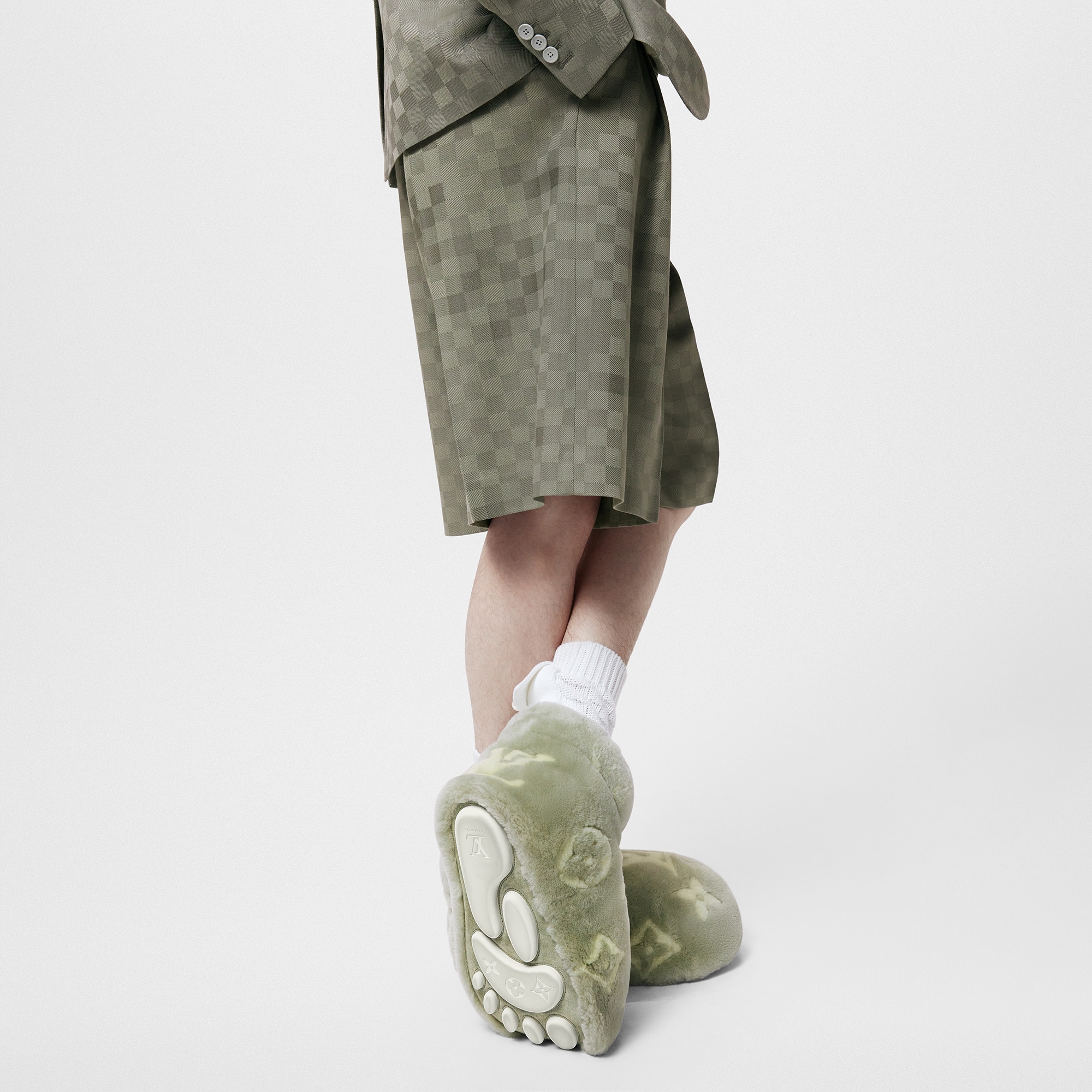  슈즈 부츠 LV 풋프린트 로우 부츠 | 루이비통 공식 온라인 스토어® (크게 보기)