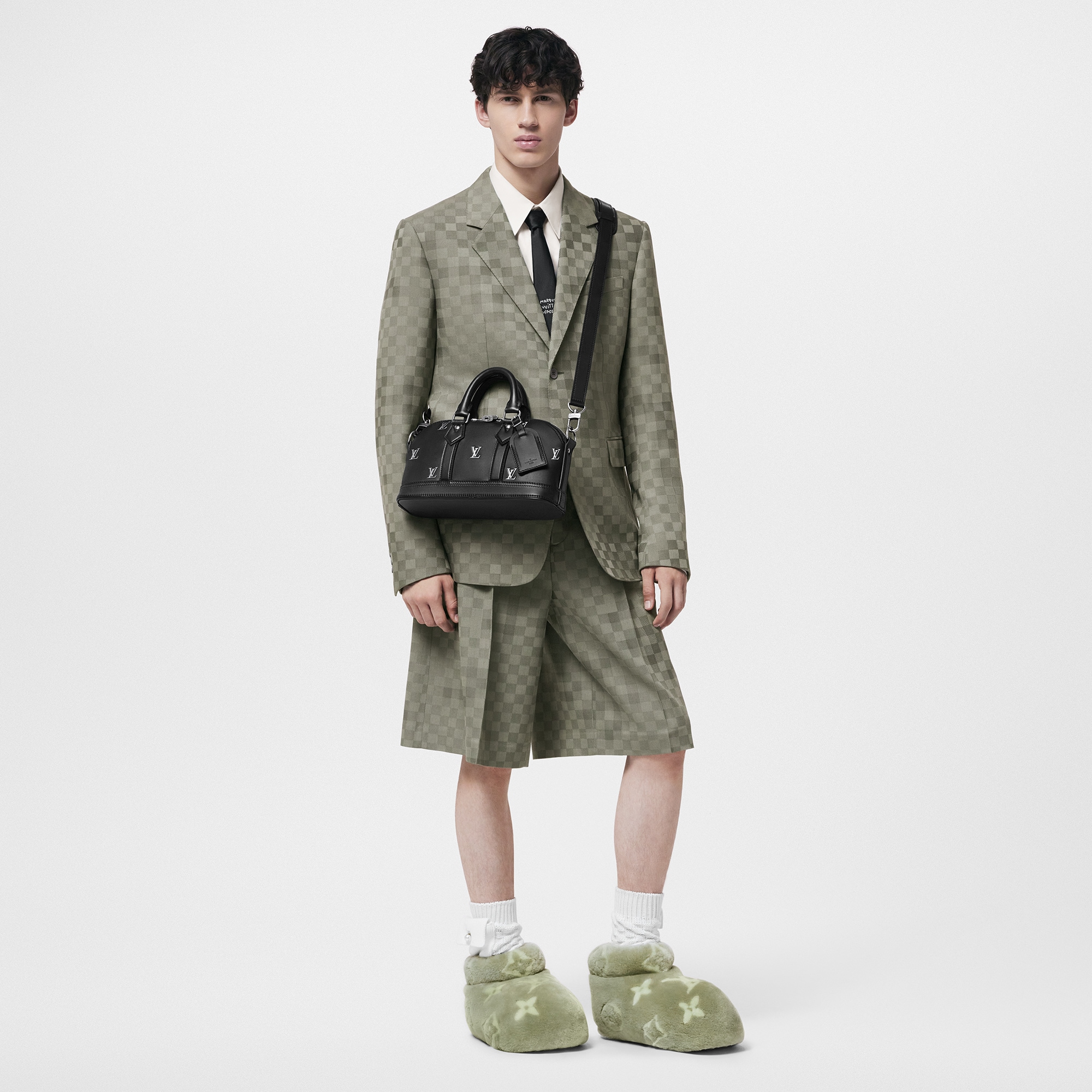  슈즈 부츠 LV 풋프린트 로우 부츠 | 루이비통 공식 온라인 스토어® (크게 보기)