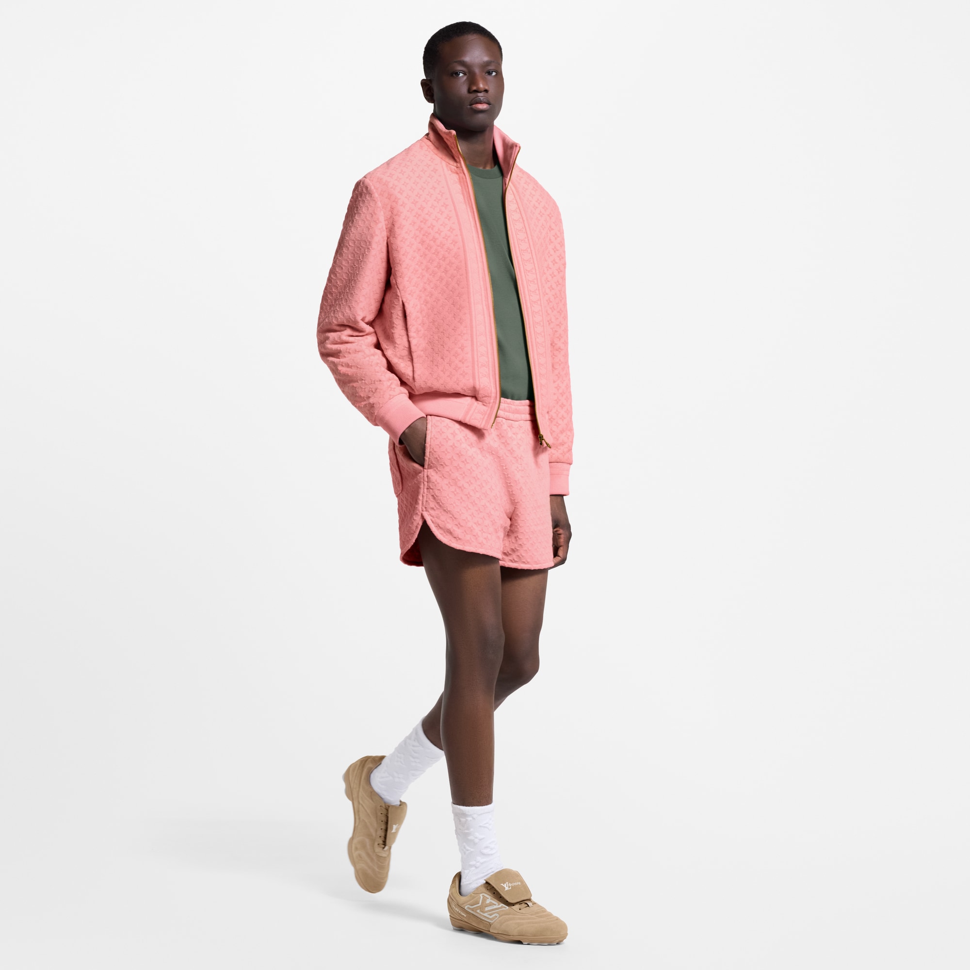  슈즈 스니커즈 LV 풋프린트 사커 | 루이비통 공식 온라인 스토어® (크게 보기)