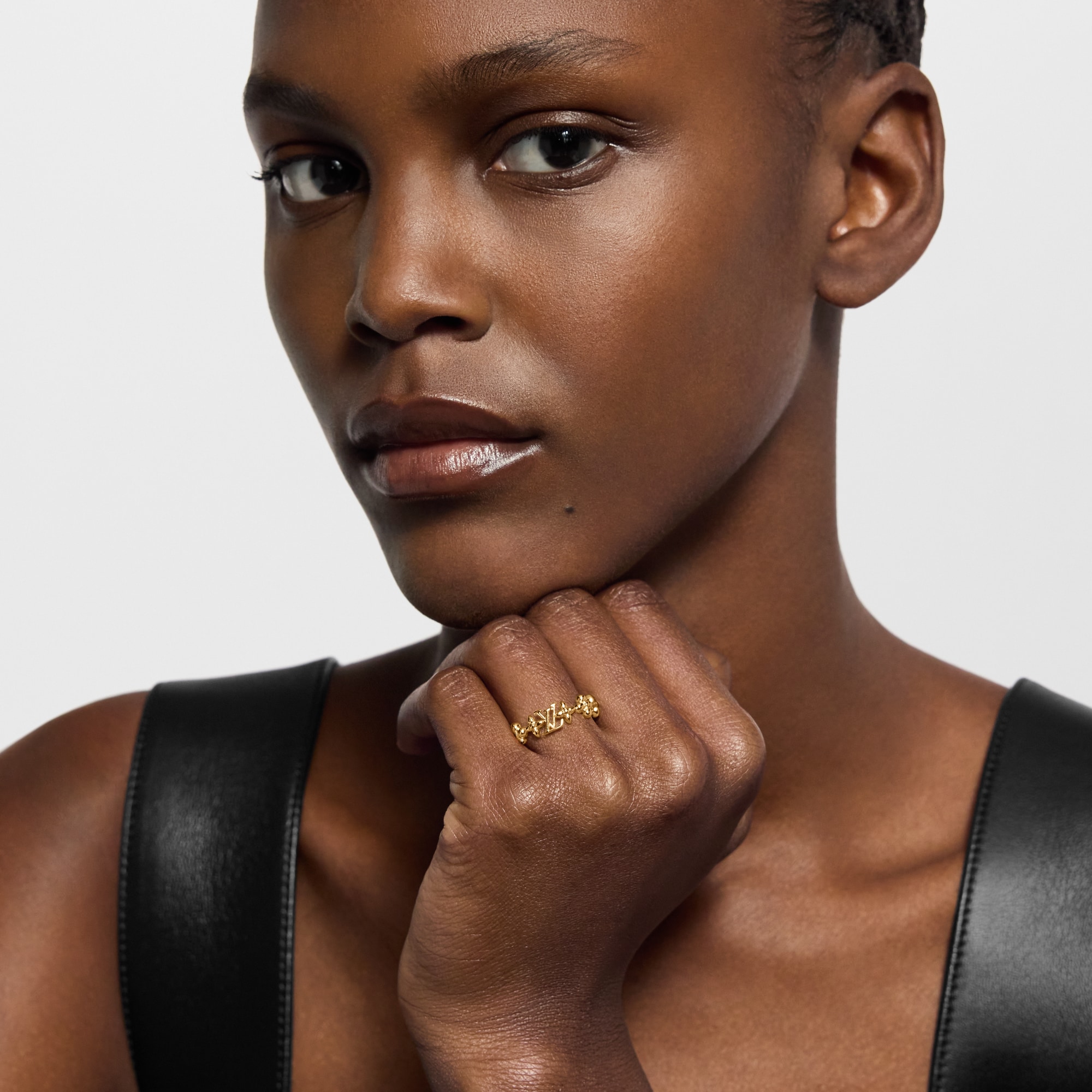 S00 패션 주얼리 반지 베이비 루이 반지 | 루이비통 공식 온라인 스토어® (크게 보기)