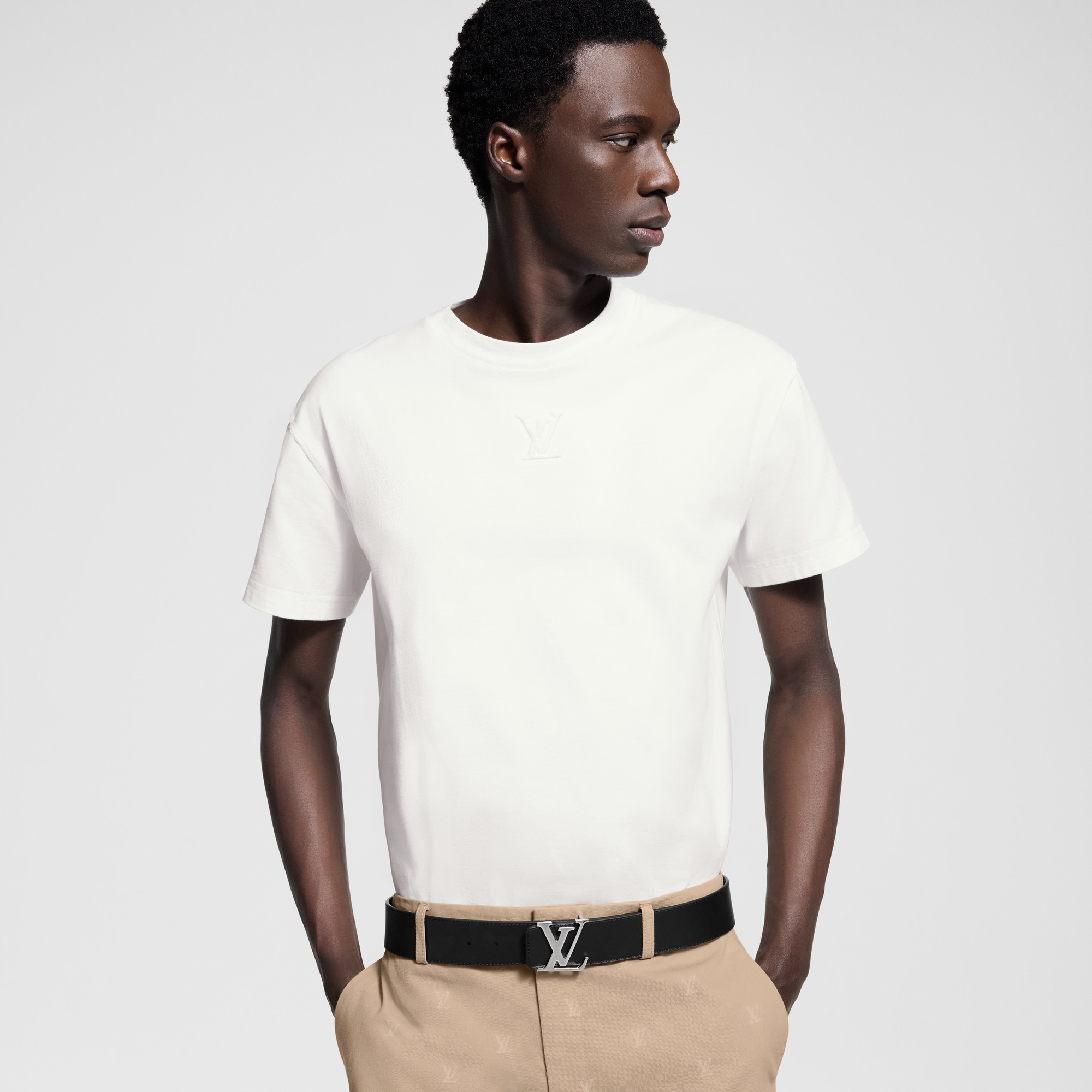 모노그램 마카사 액세서리 벨트 LV 이니셜 리버서블 모노그램 벨트 | 루이비통 공식 온라인 스토어® (크게 보기)