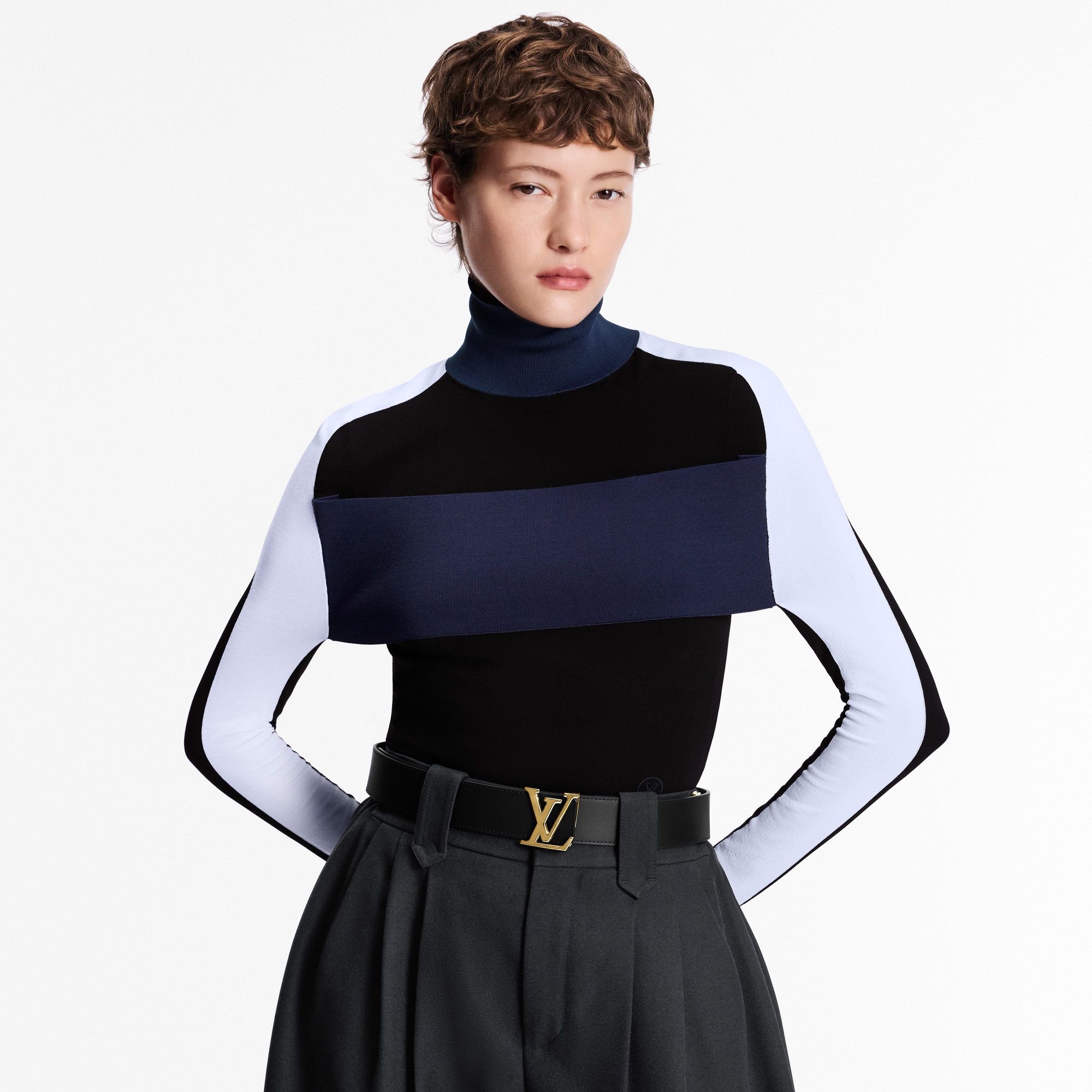 모노그램 액세서리 벨트 LV 이니셜 40MM 리버서블 벨트 | 루이비통 공식 온라인 스토어® (크게 보기)