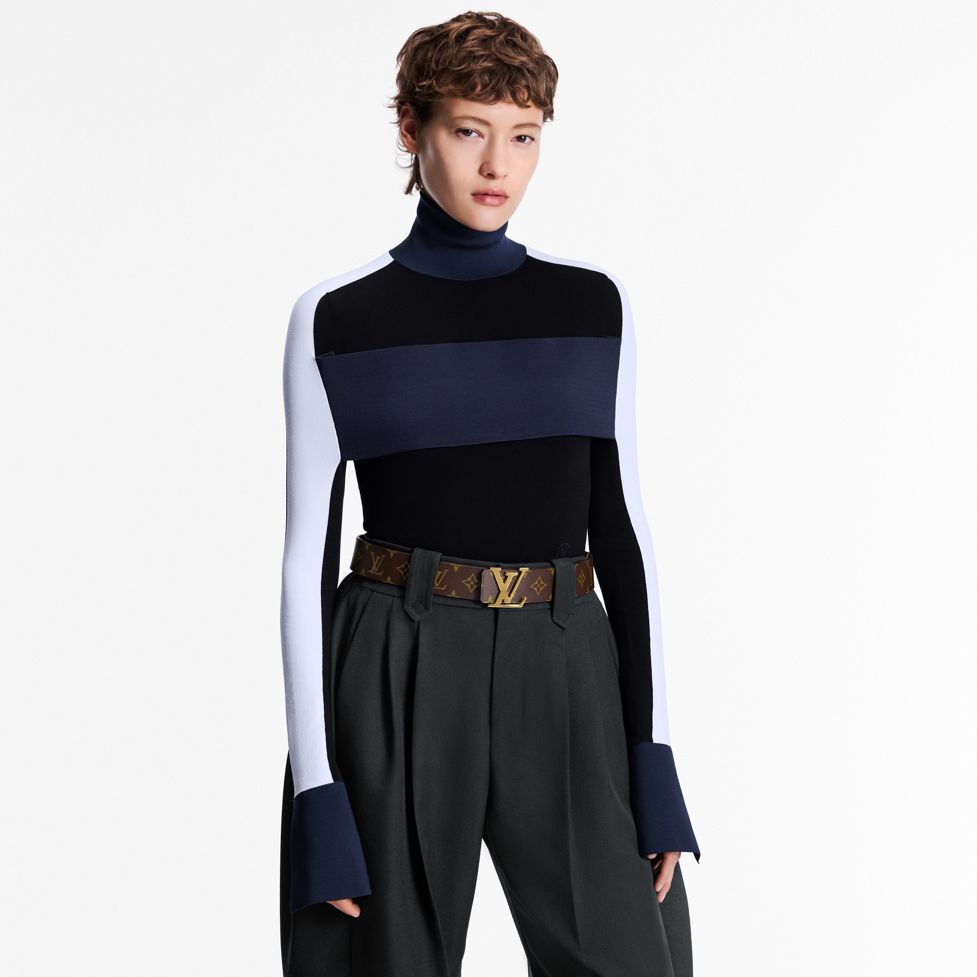 모노그램 액세서리 벨트 LV 이니셜 40MM 리버서블 벨트 | 루이비통 공식 온라인 스토어® (크게 보기)