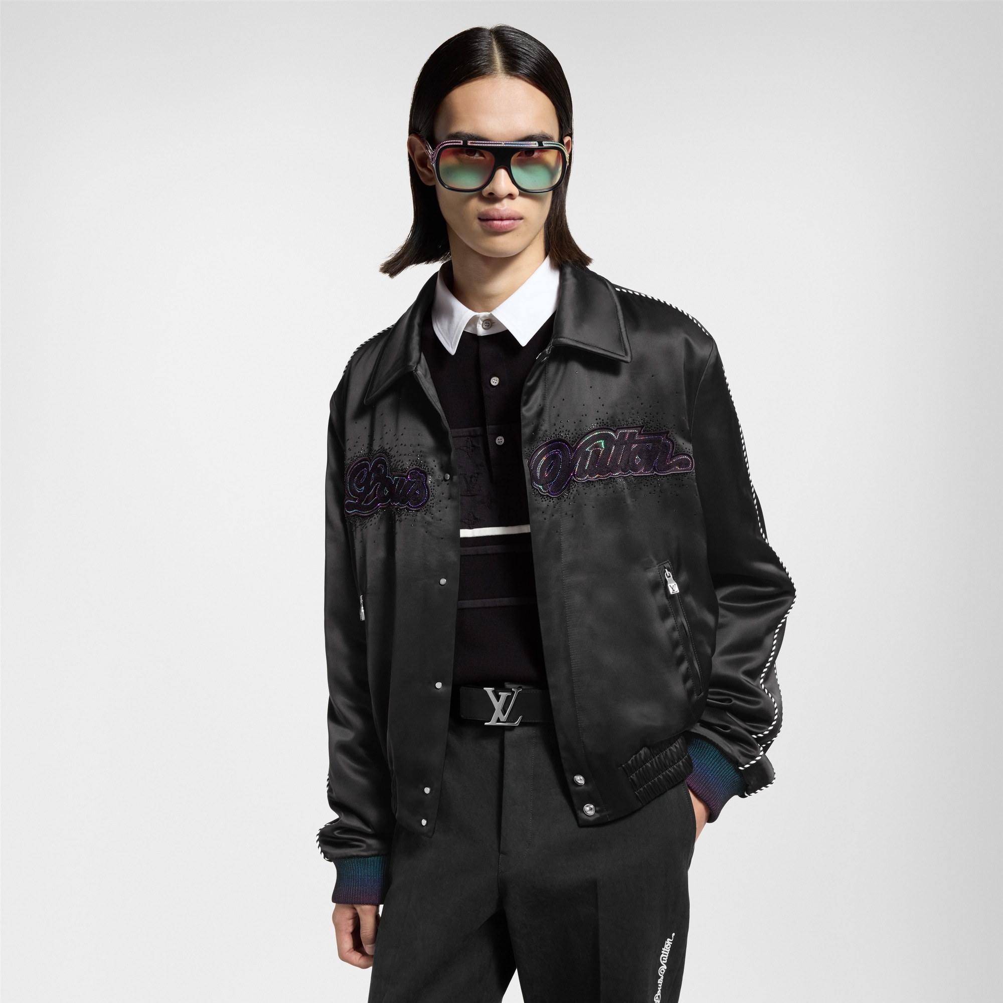  액세서리 벨트 LV 이니셜 (LV Initiales) 40mm 리버서블 벨트 | 루이비통 공식 온라인 스토어® (크게 보기)